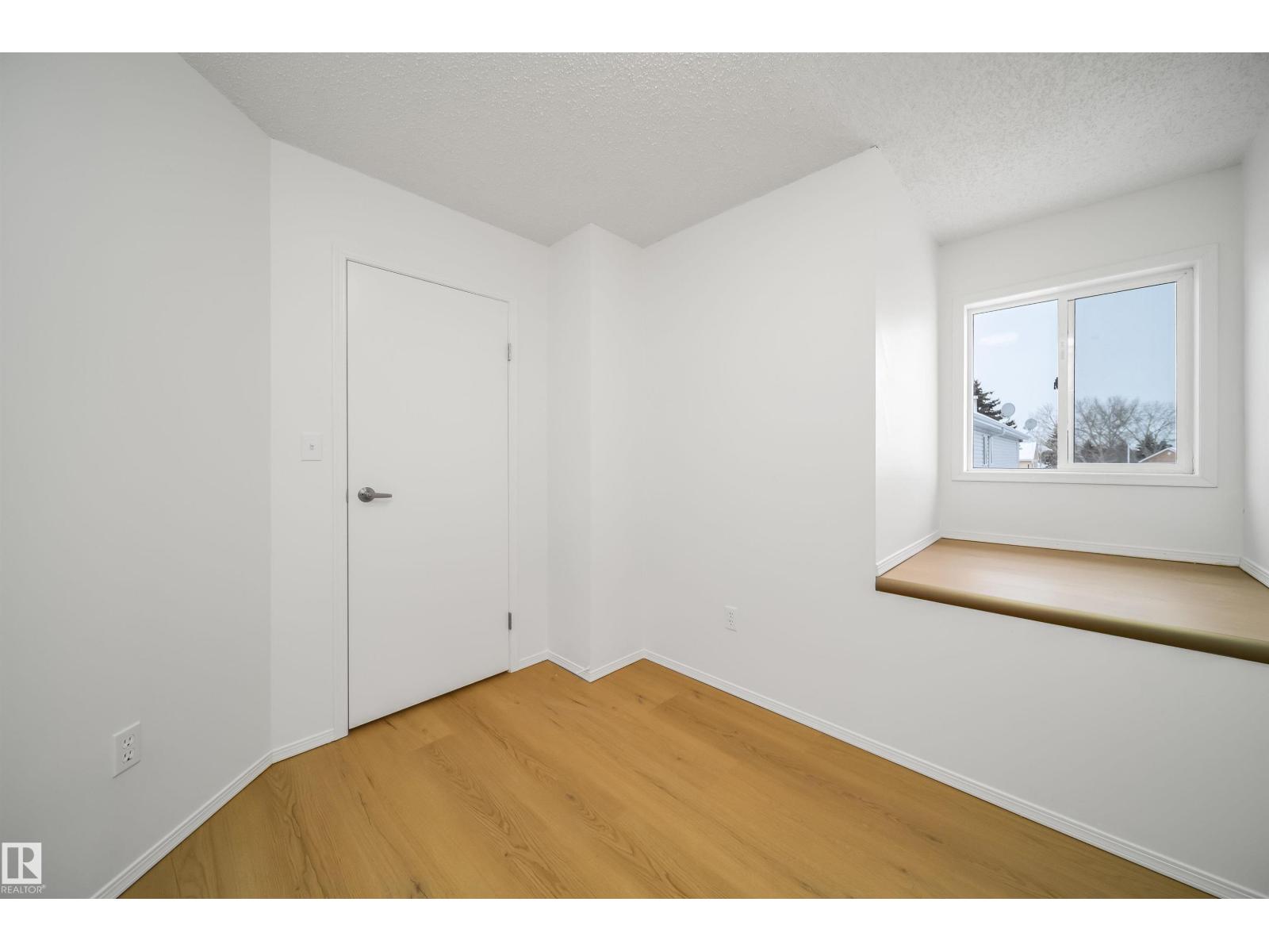 1576 MILL WOODS RD E NW, Edmonton