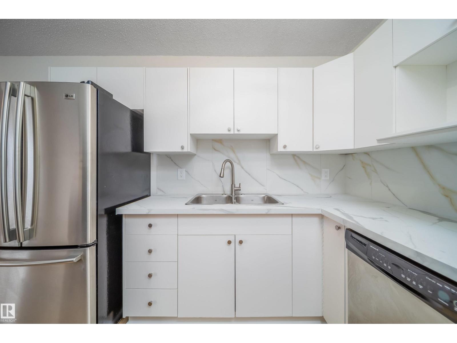 1576 MILL WOODS RD E NW, Edmonton