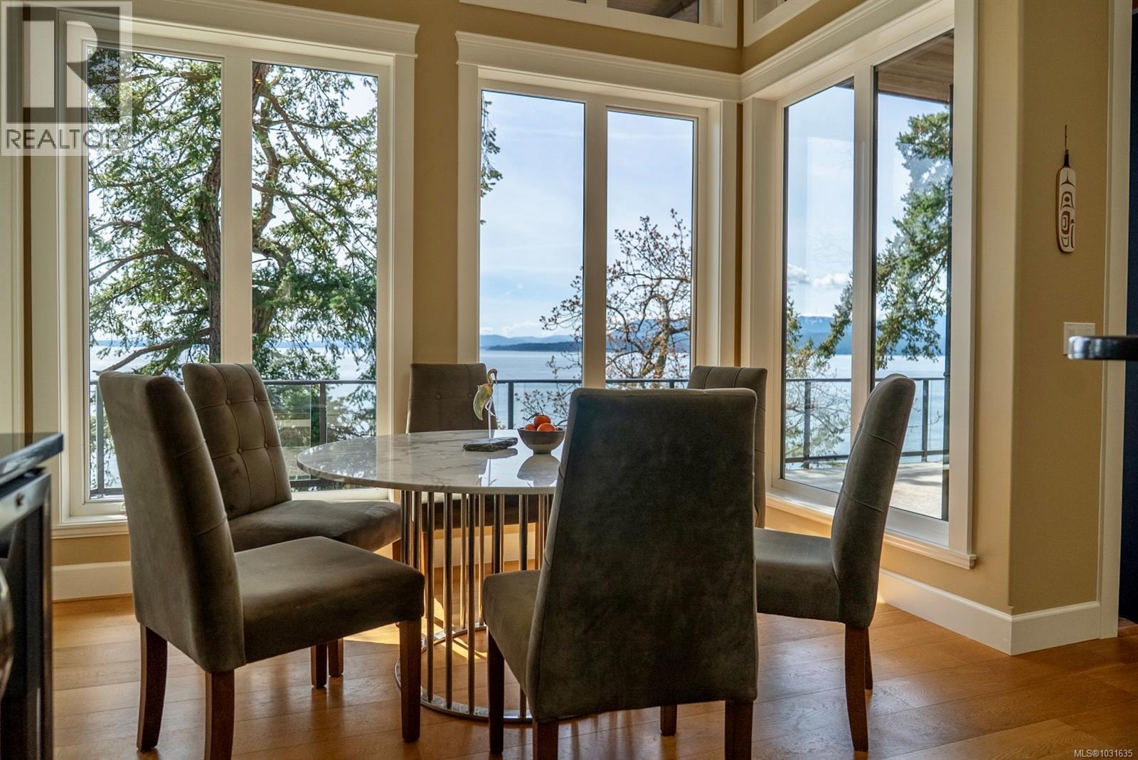  1369 Mackinnon Road, Pender Island