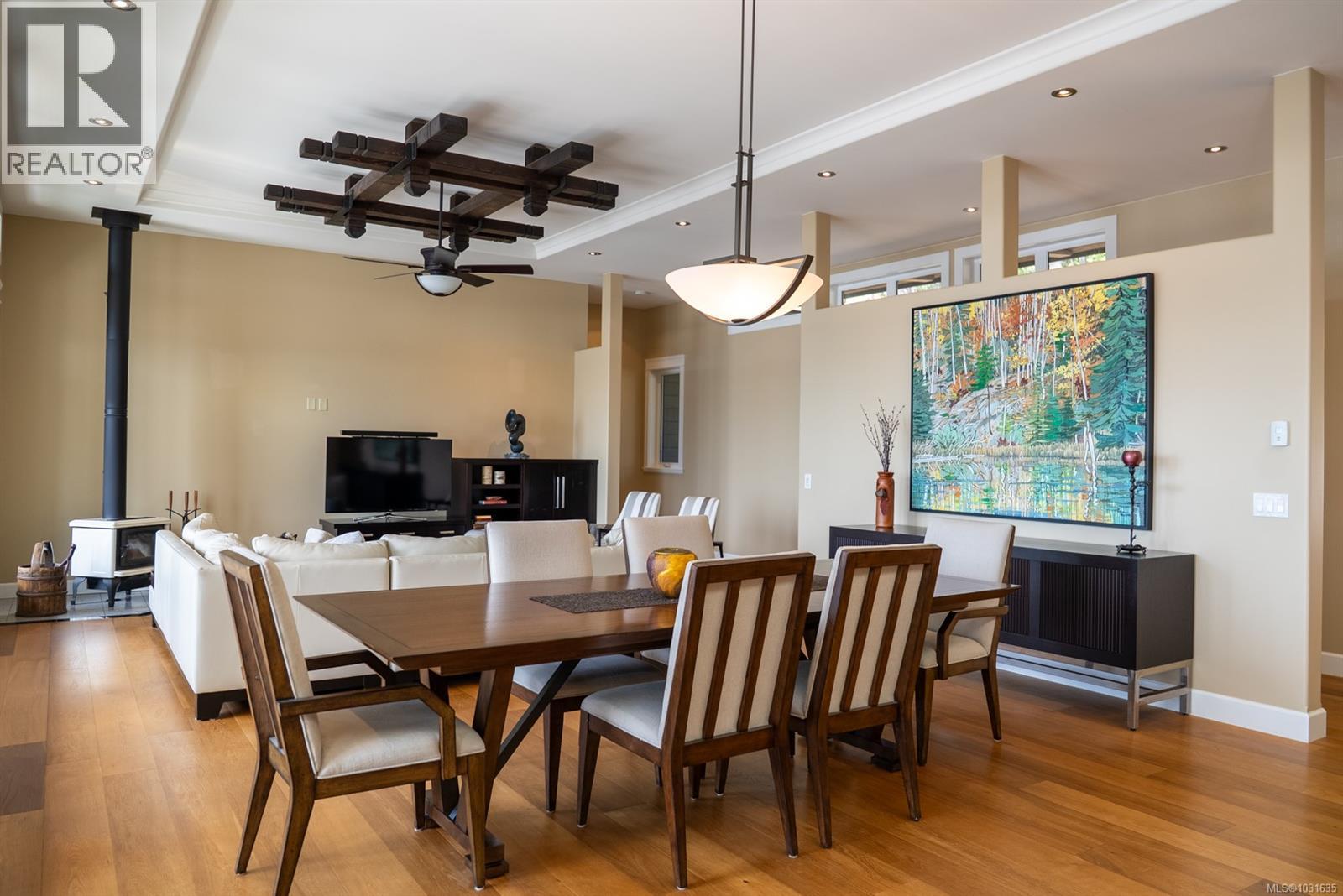  1369 Mackinnon Road, Pender Island