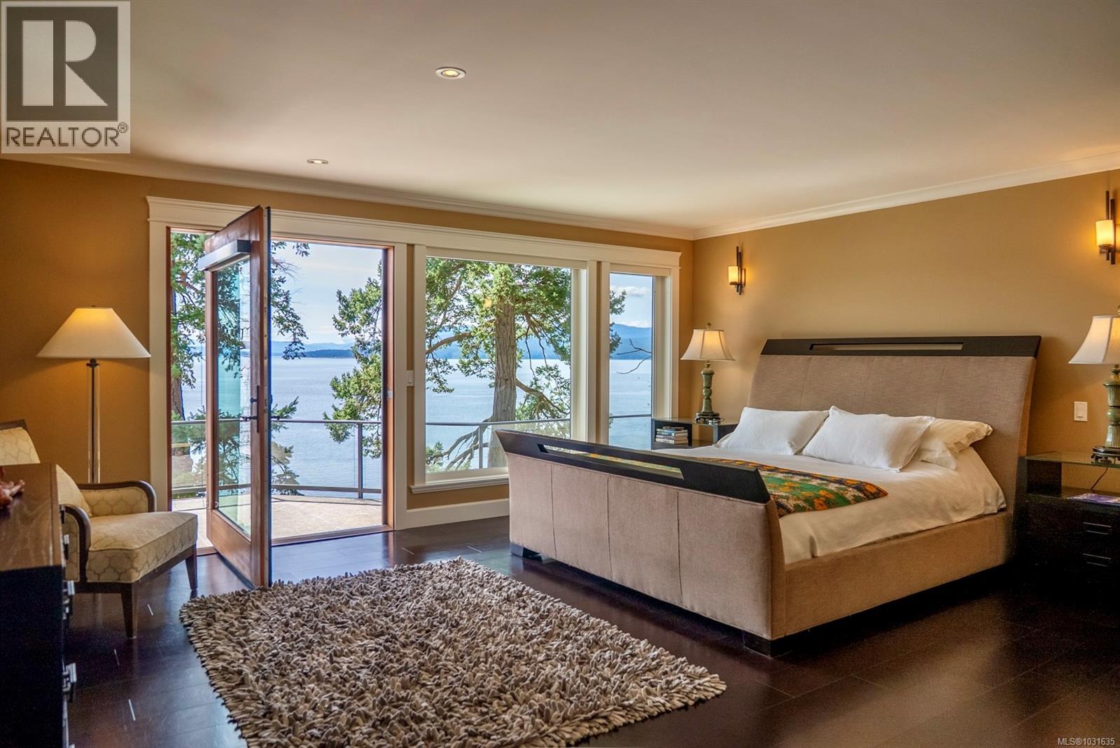  1369 Mackinnon Road, Pender Island