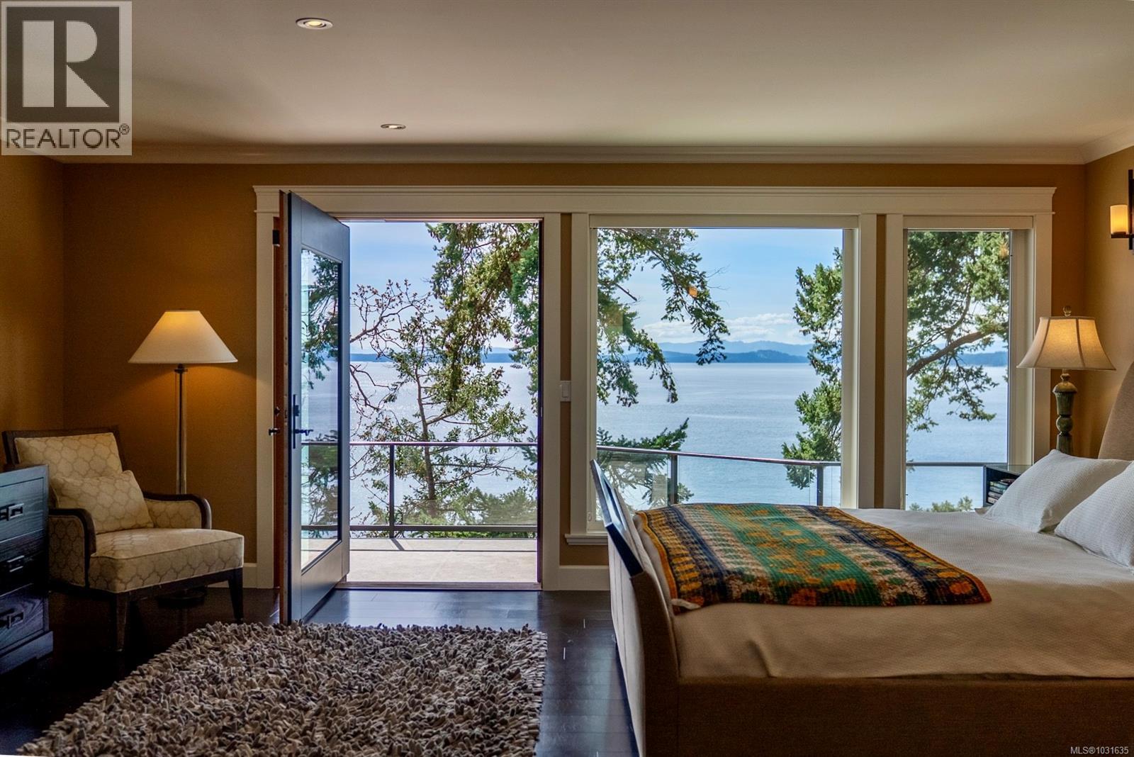  1369 Mackinnon Road, Pender Island