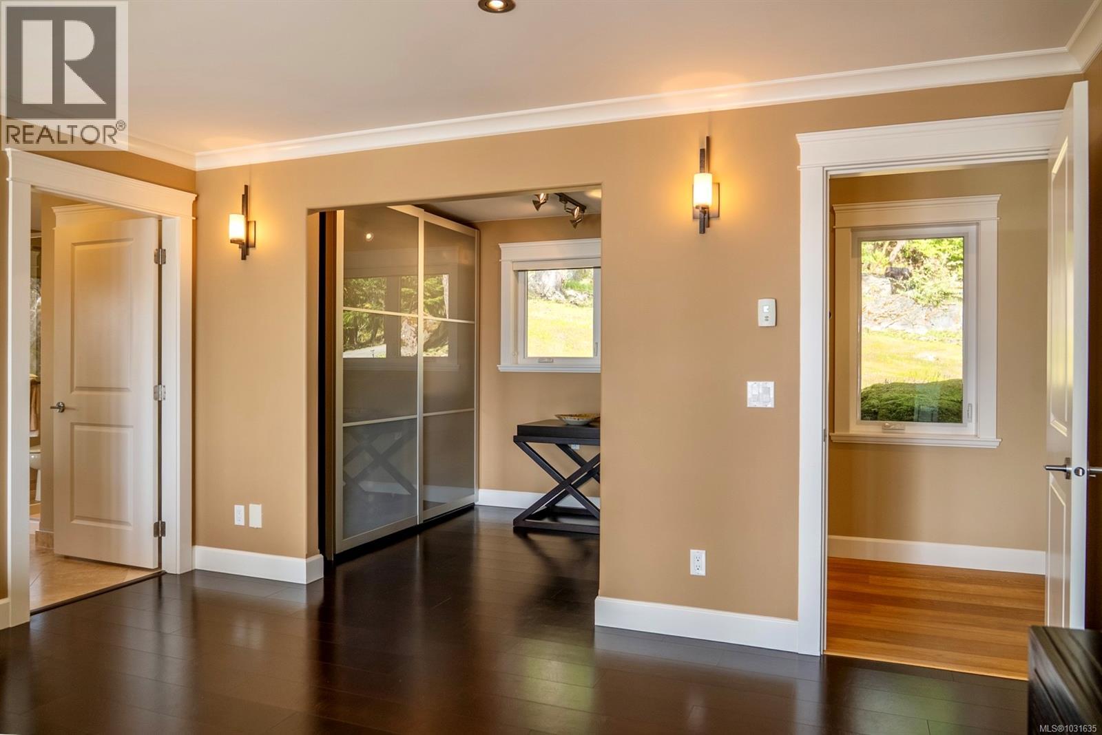  1369 Mackinnon Road, Pender Island