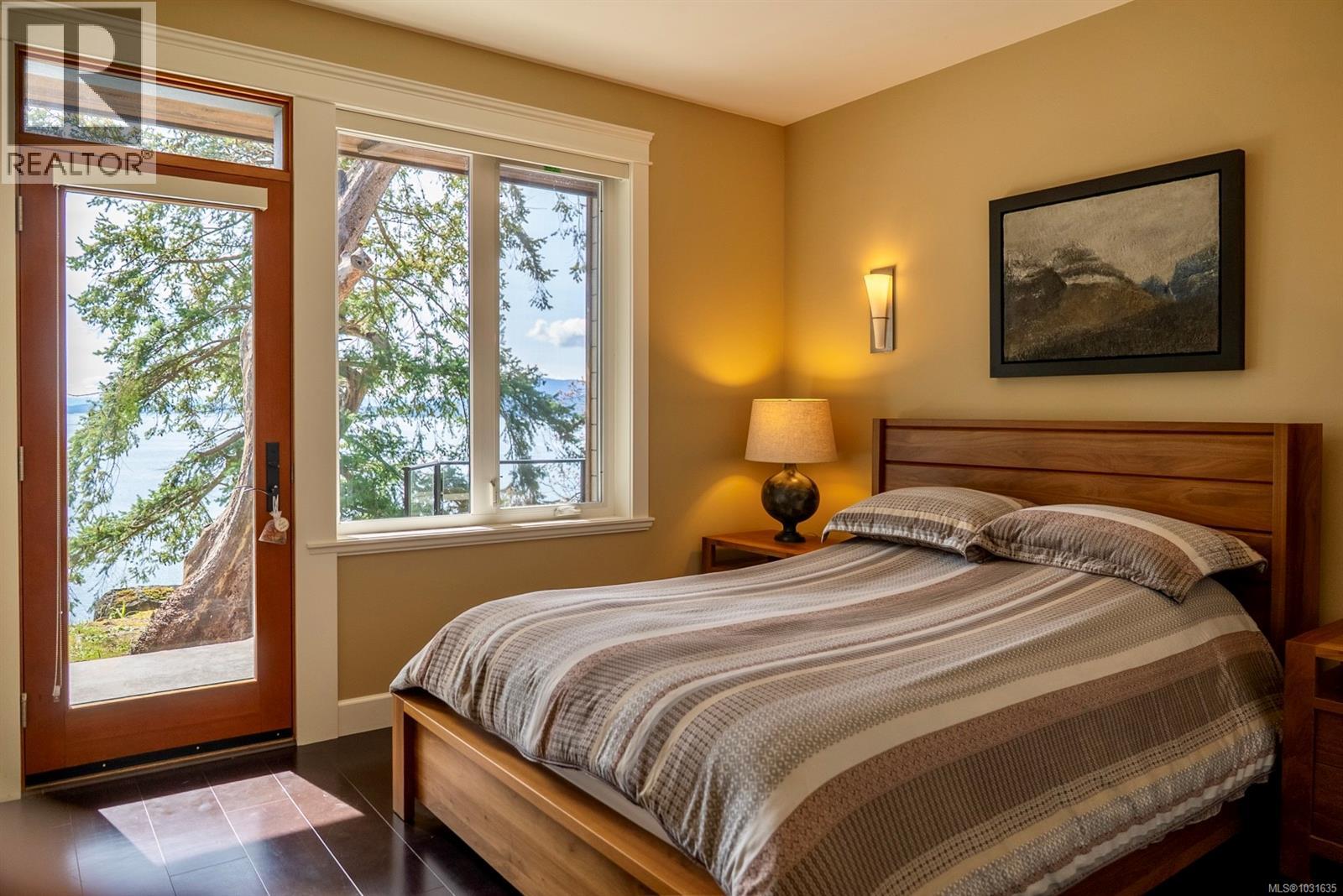  1369 Mackinnon Road, Pender Island