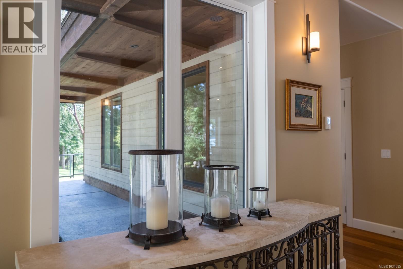  1369 Mackinnon Road, Pender Island