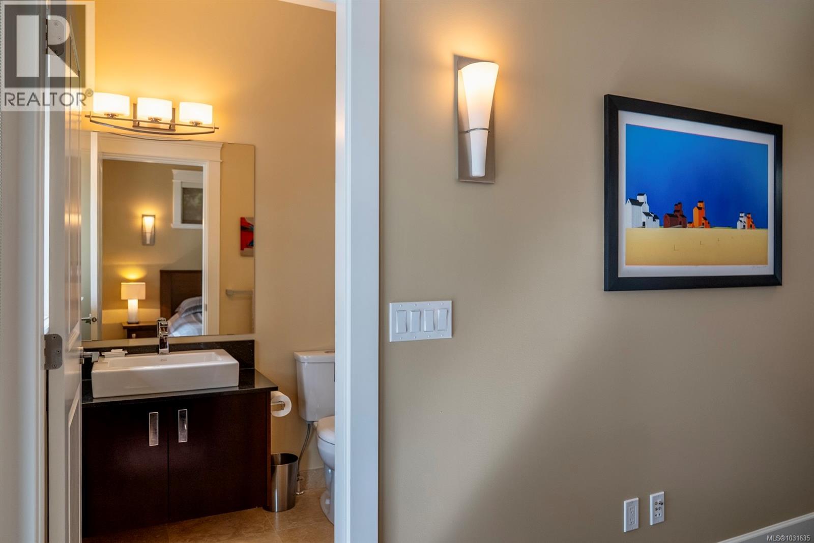  1369 Mackinnon Road, Pender Island