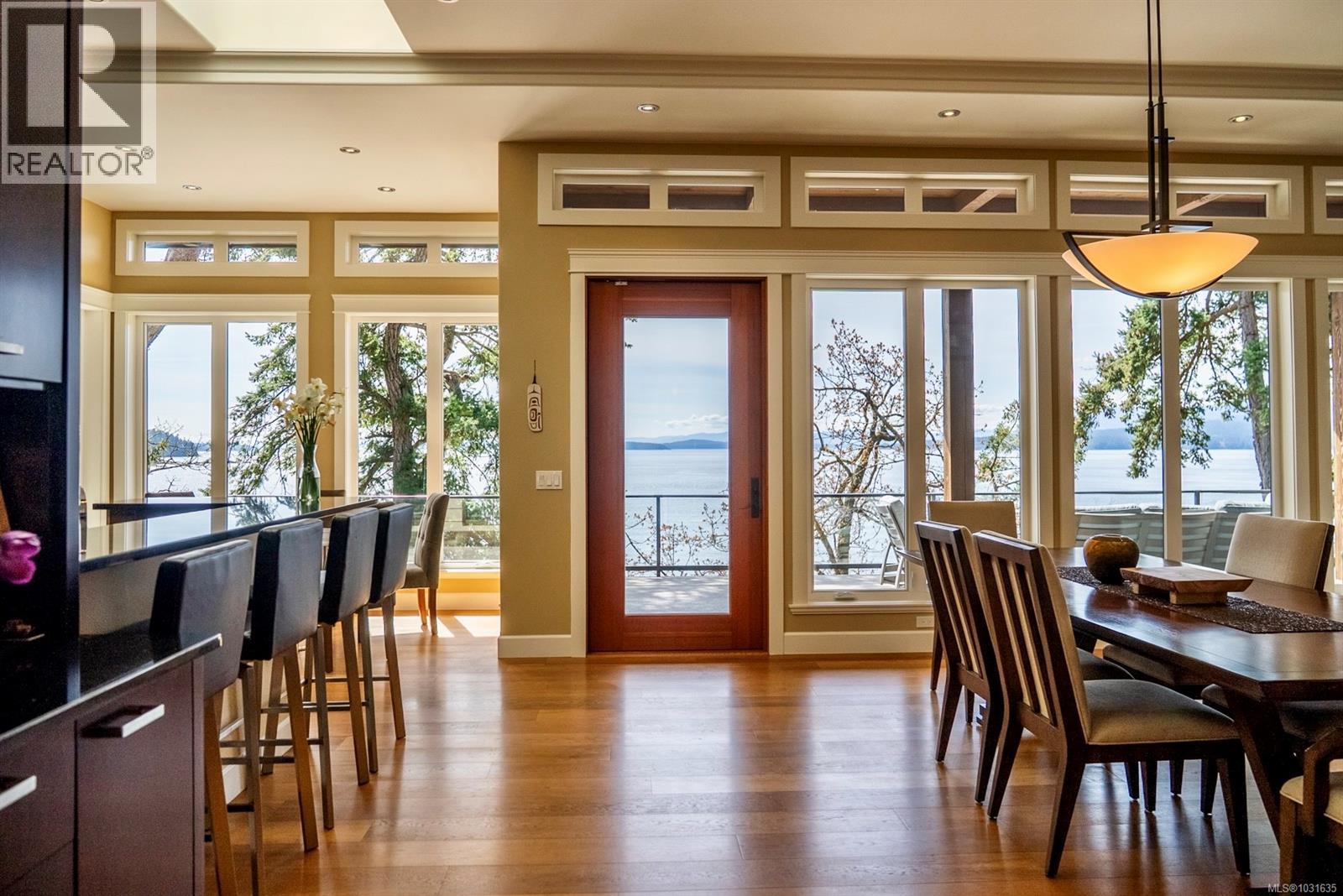  1369 Mackinnon Road, Pender Island