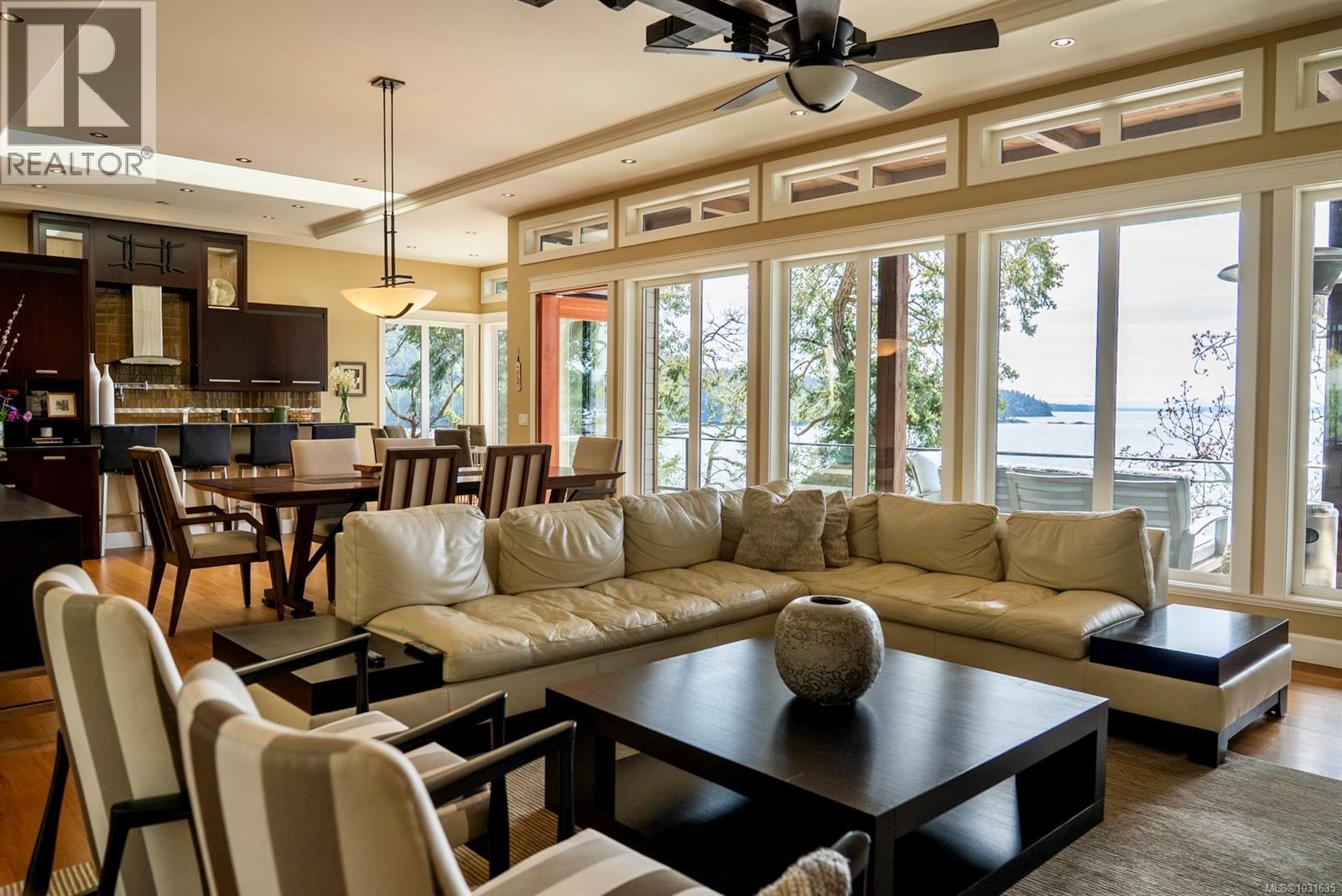  1369 Mackinnon Road, Pender Island