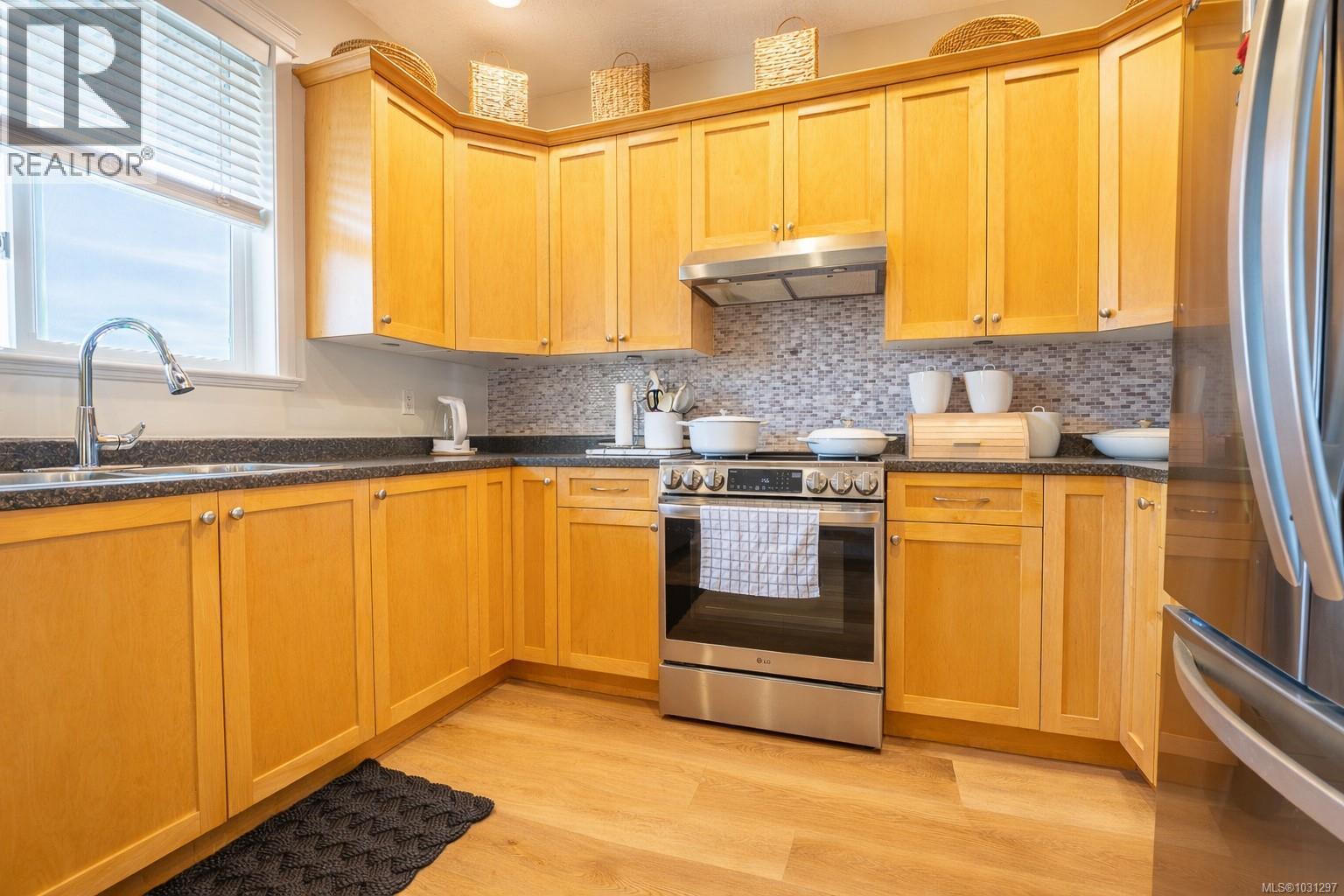 107 1924 Maple Avenue South, Sooke