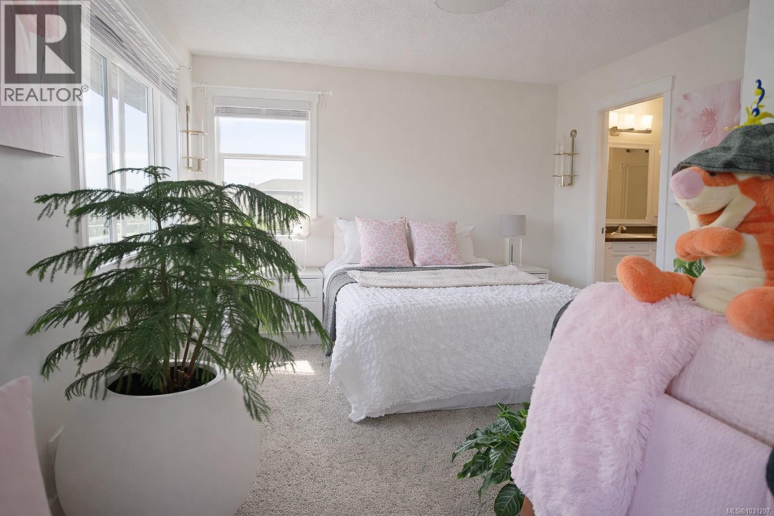 107 1924 Maple Avenue South, Sooke