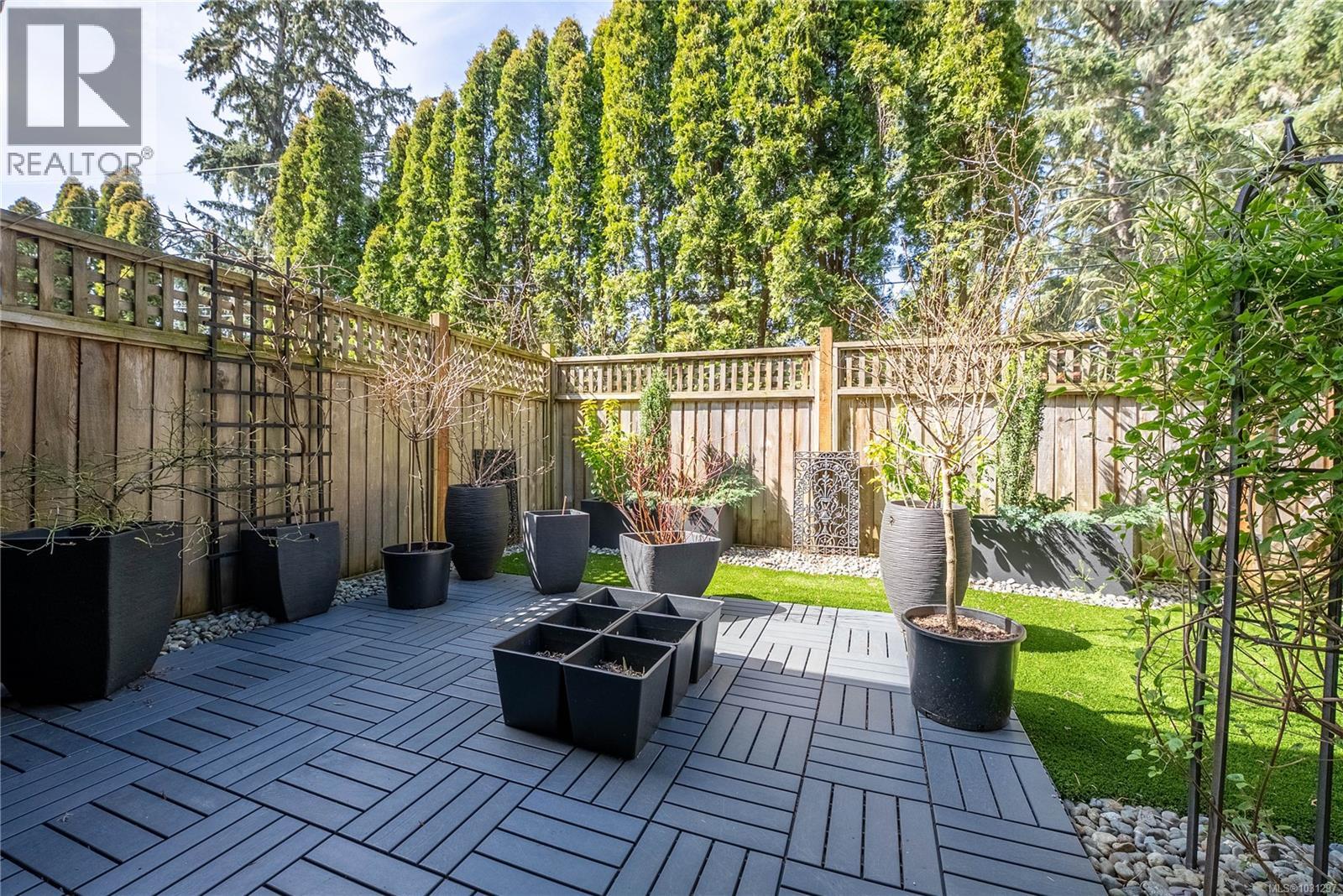 107 1924 Maple Avenue South, Sooke