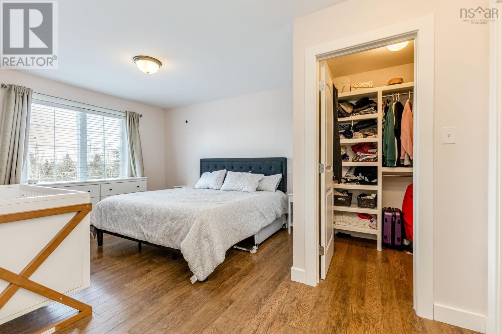 Property 11 of 38 of 61 Fourth Street