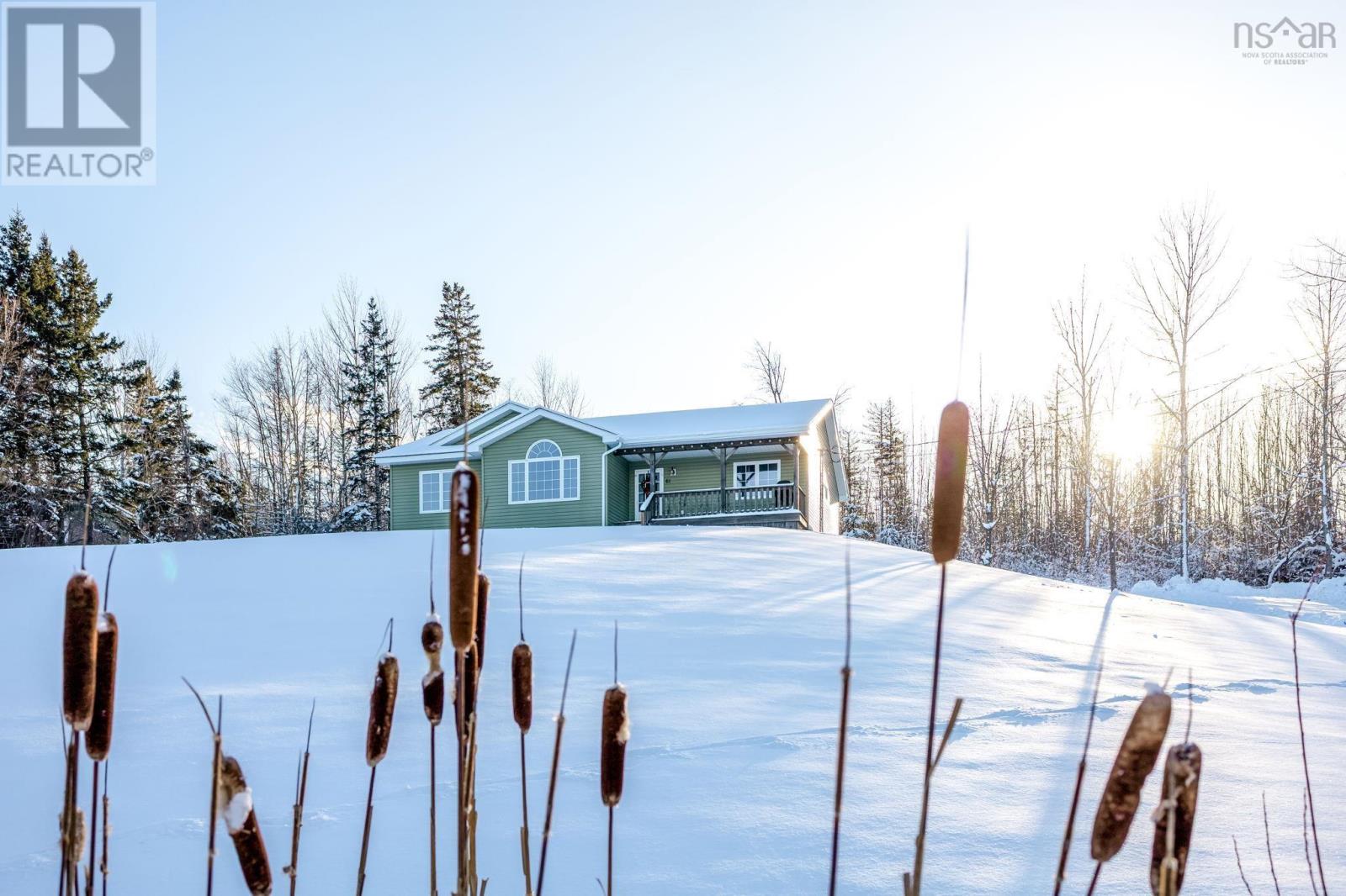 Property 36 of 38 of 61 Fourth Street