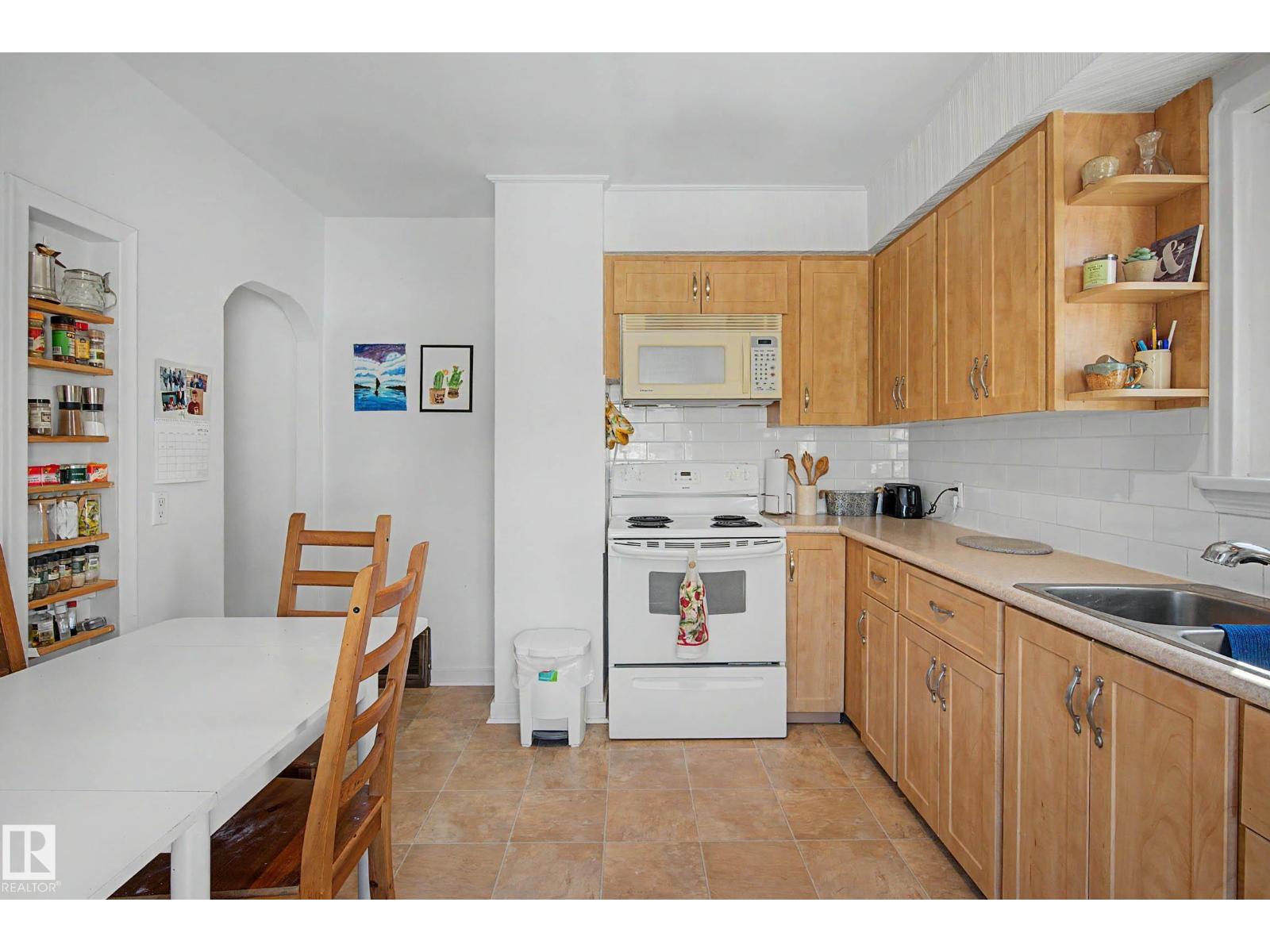 12140 91 ST NW, Edmonton