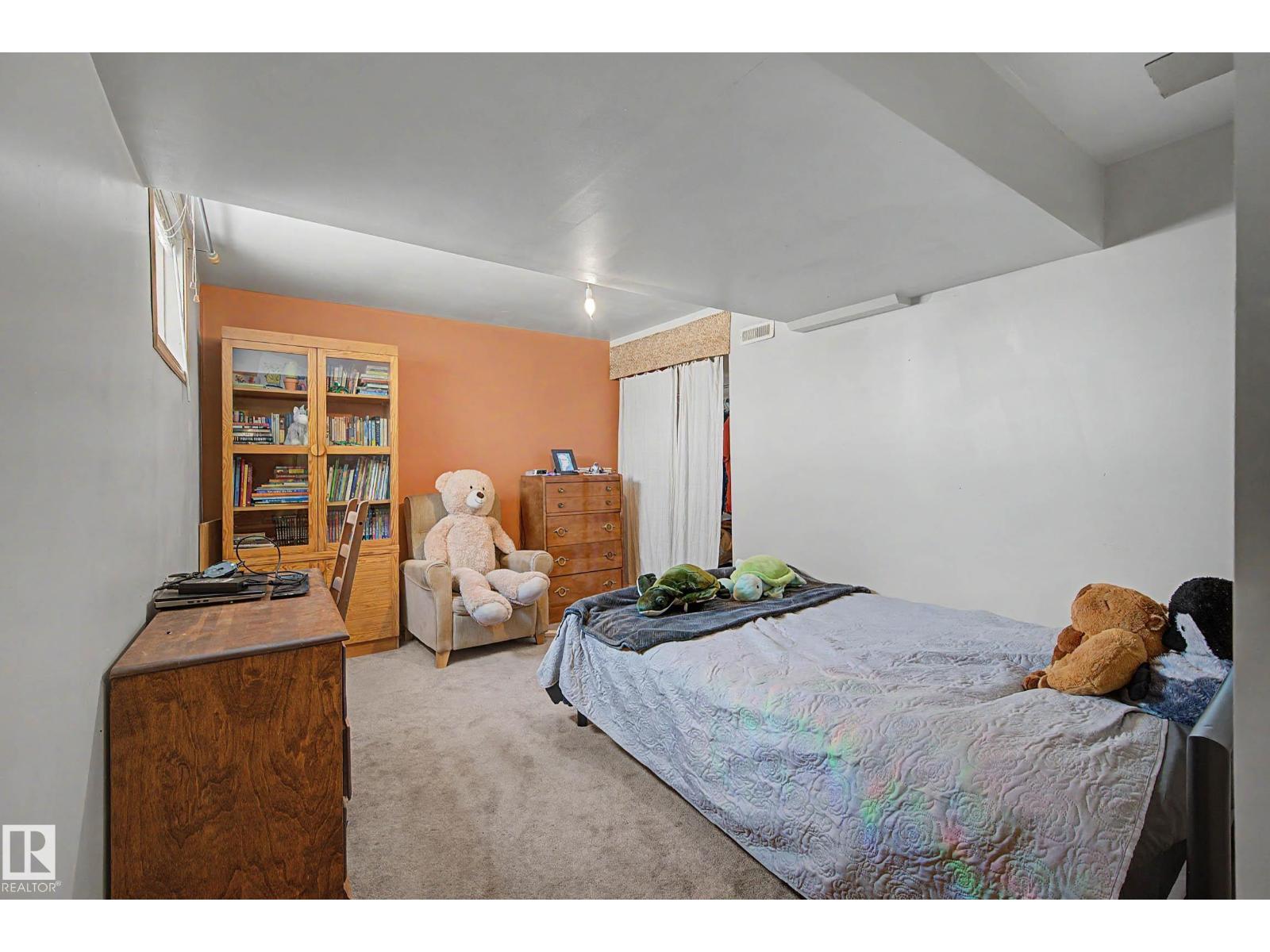 12140 91 ST NW, Edmonton