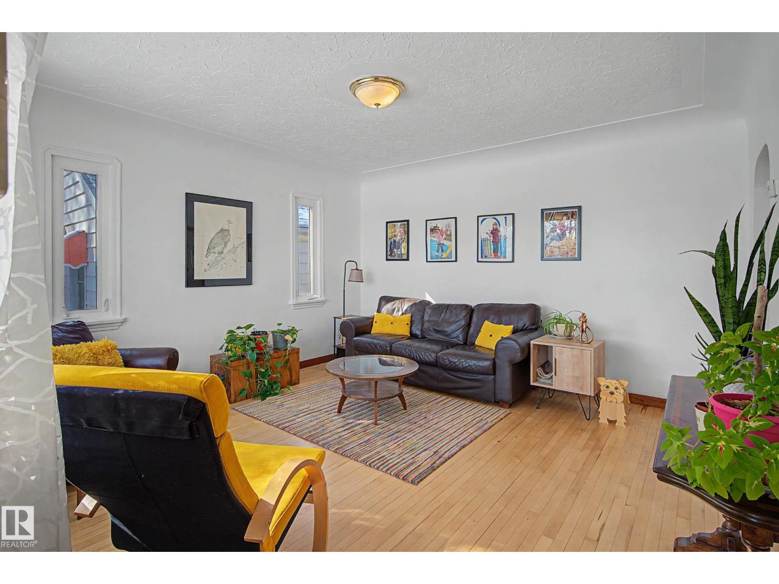 12140 91 ST NW, Edmonton