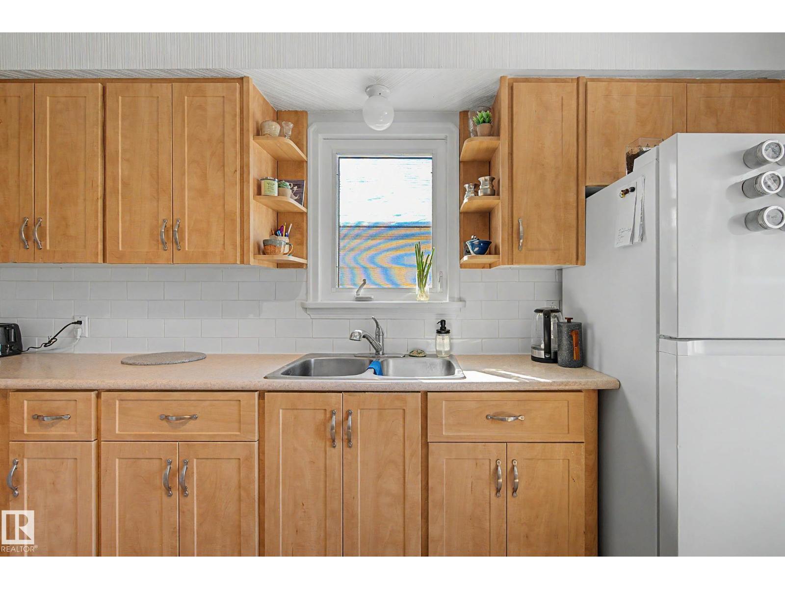 12140 91 ST NW, Edmonton