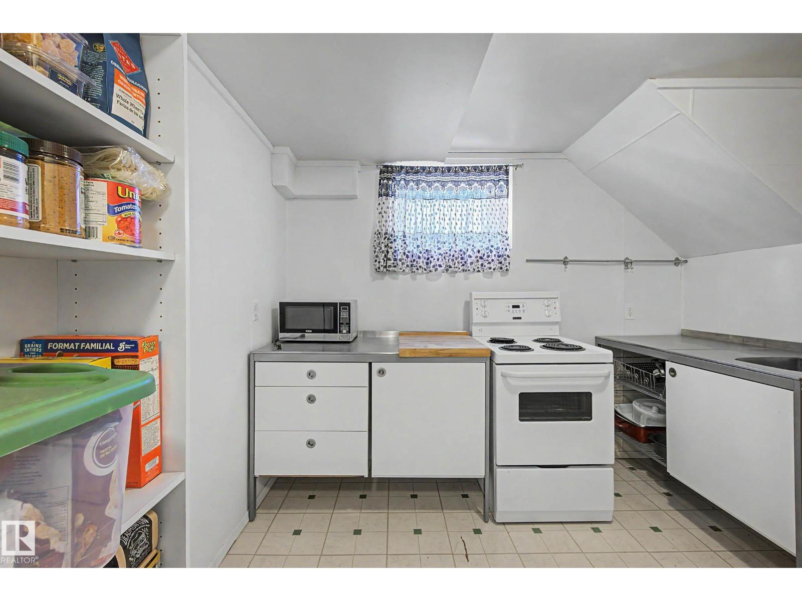 12140 91 ST NW, Edmonton