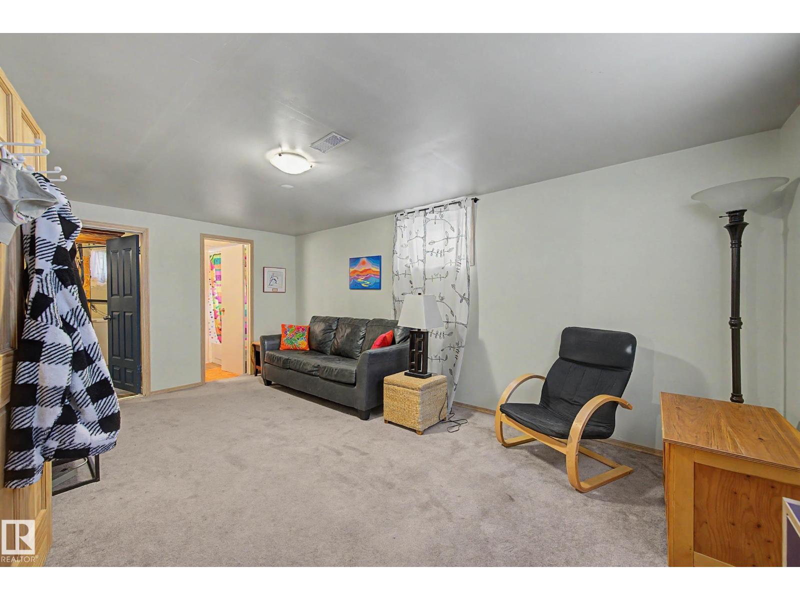 12140 91 ST NW, Edmonton