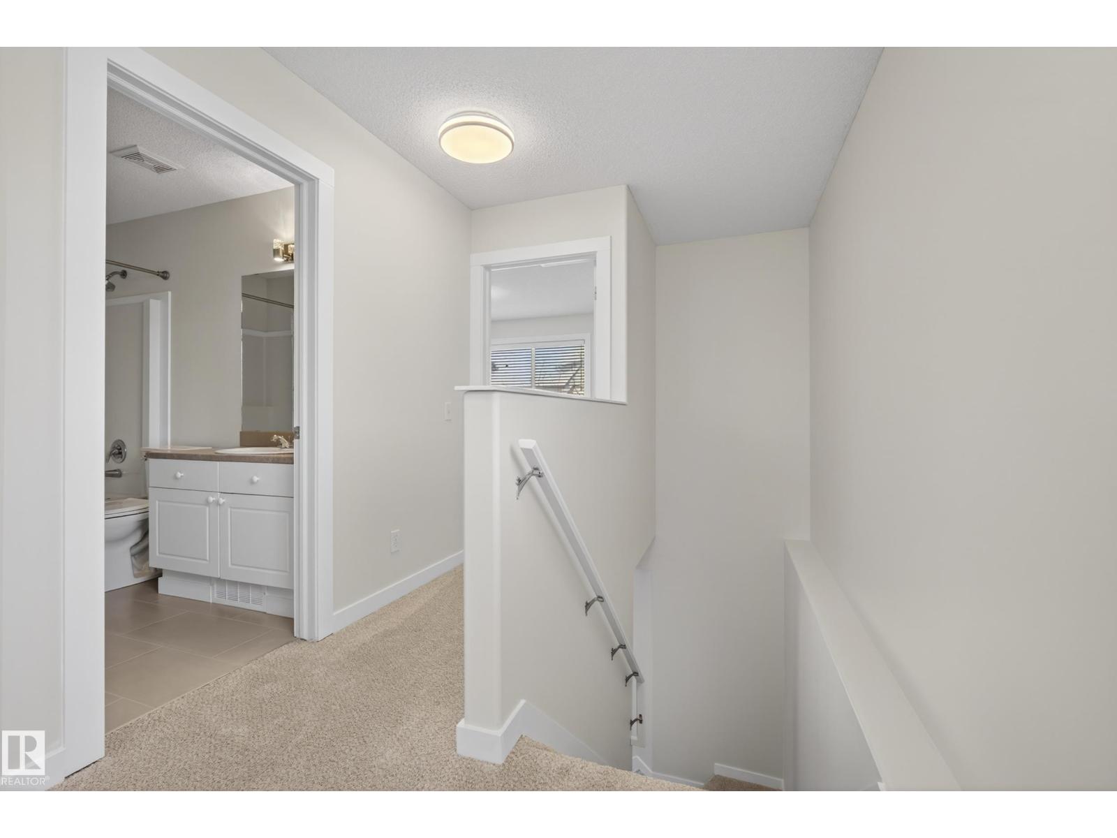 #9 10909 106 ST NW, Edmonton