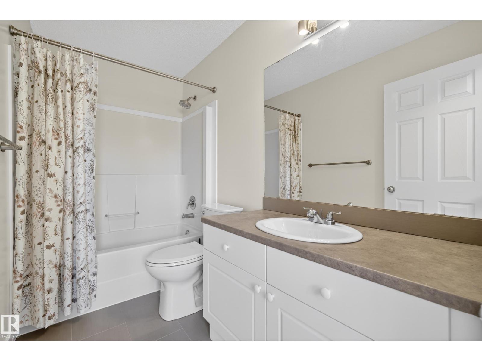 #9 10909 106 ST NW, Edmonton