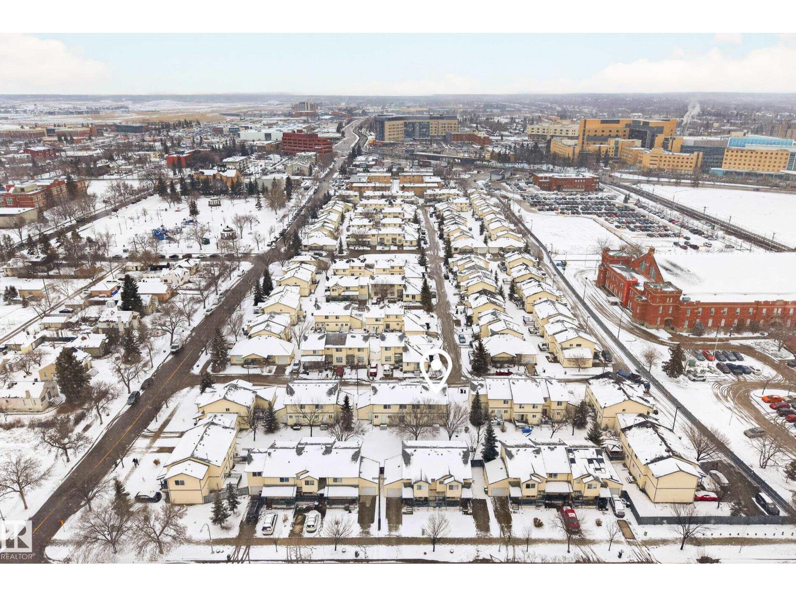 #9 10909 106 ST NW, Edmonton