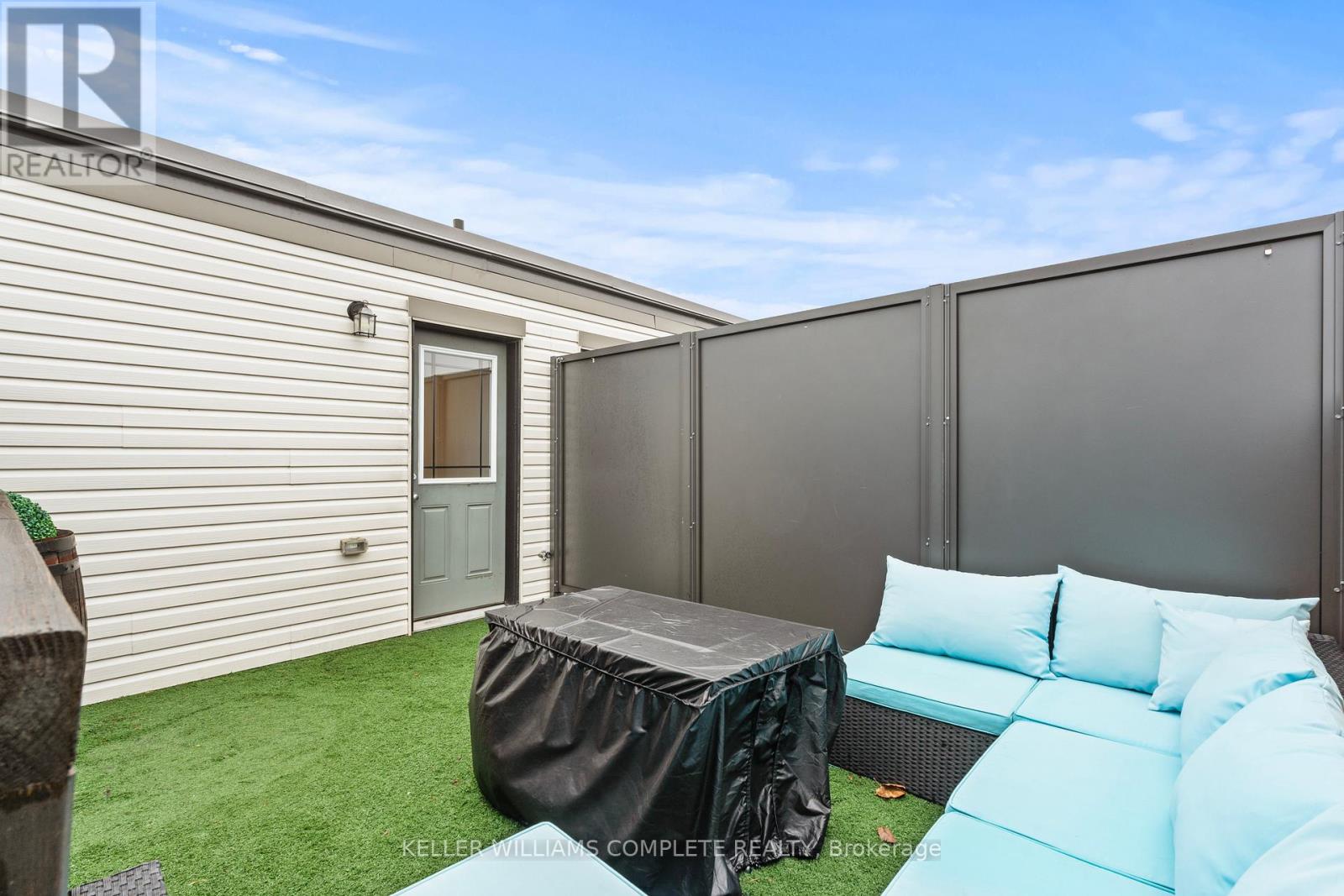 #59 107 WESTRA DRIVE - 29