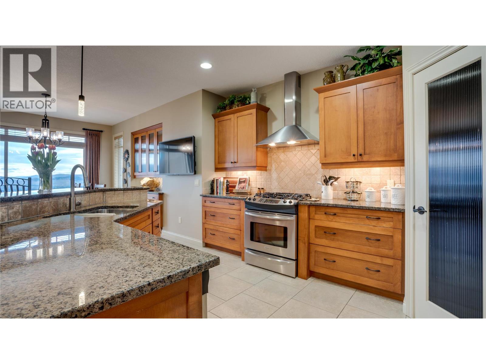 1008 Foothills Court, Vernon