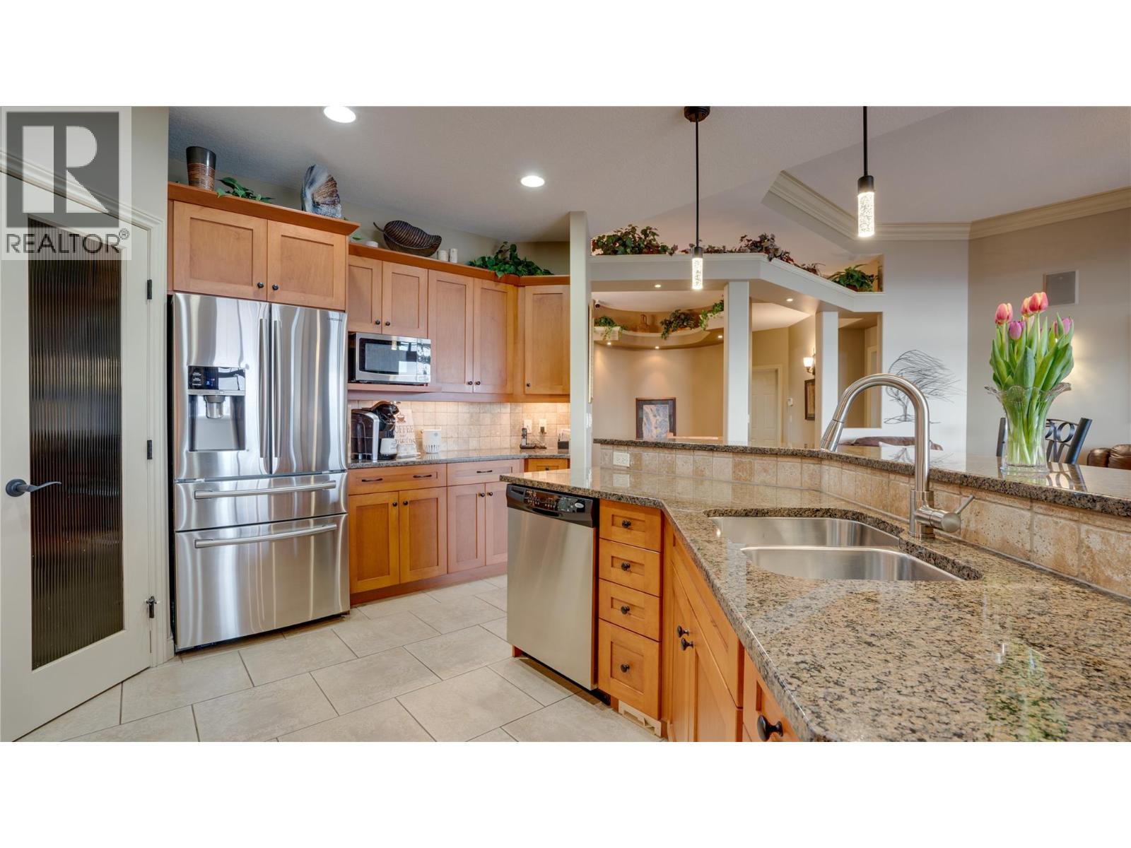 1008 Foothills Court, Vernon