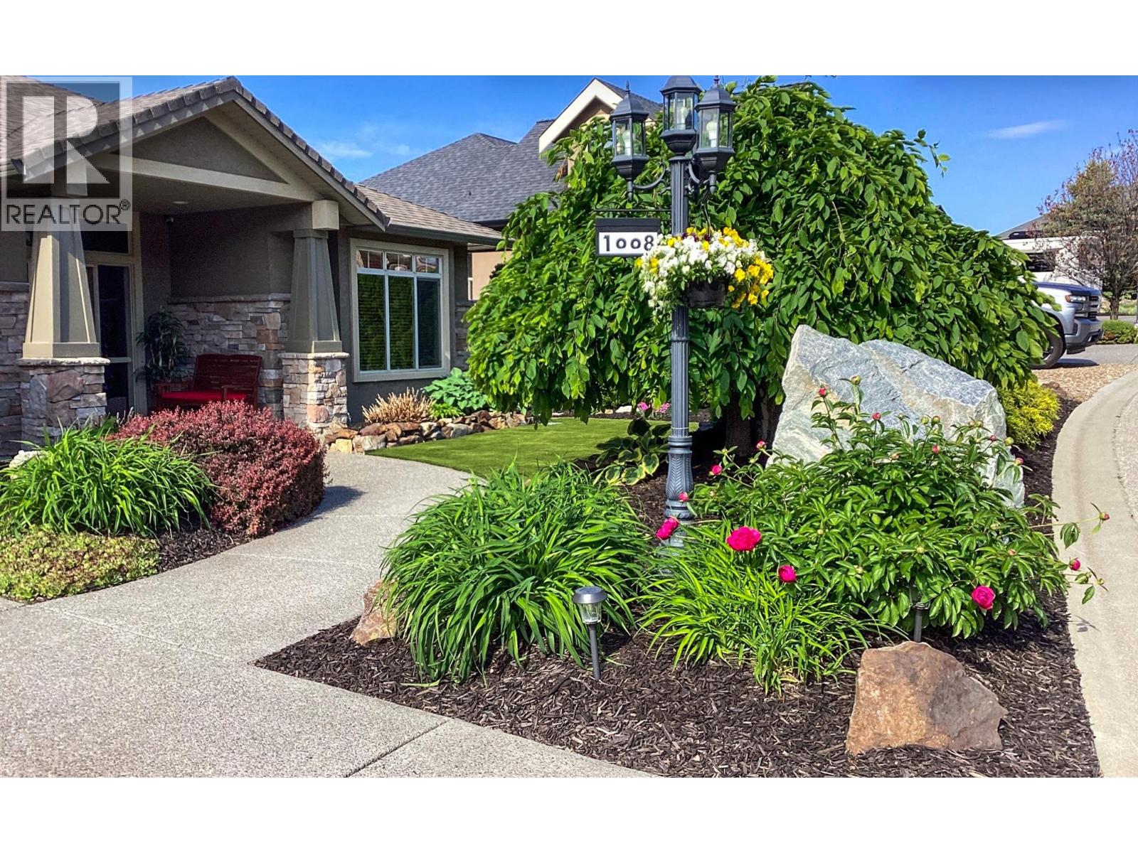 1008 Foothills Court, Vernon