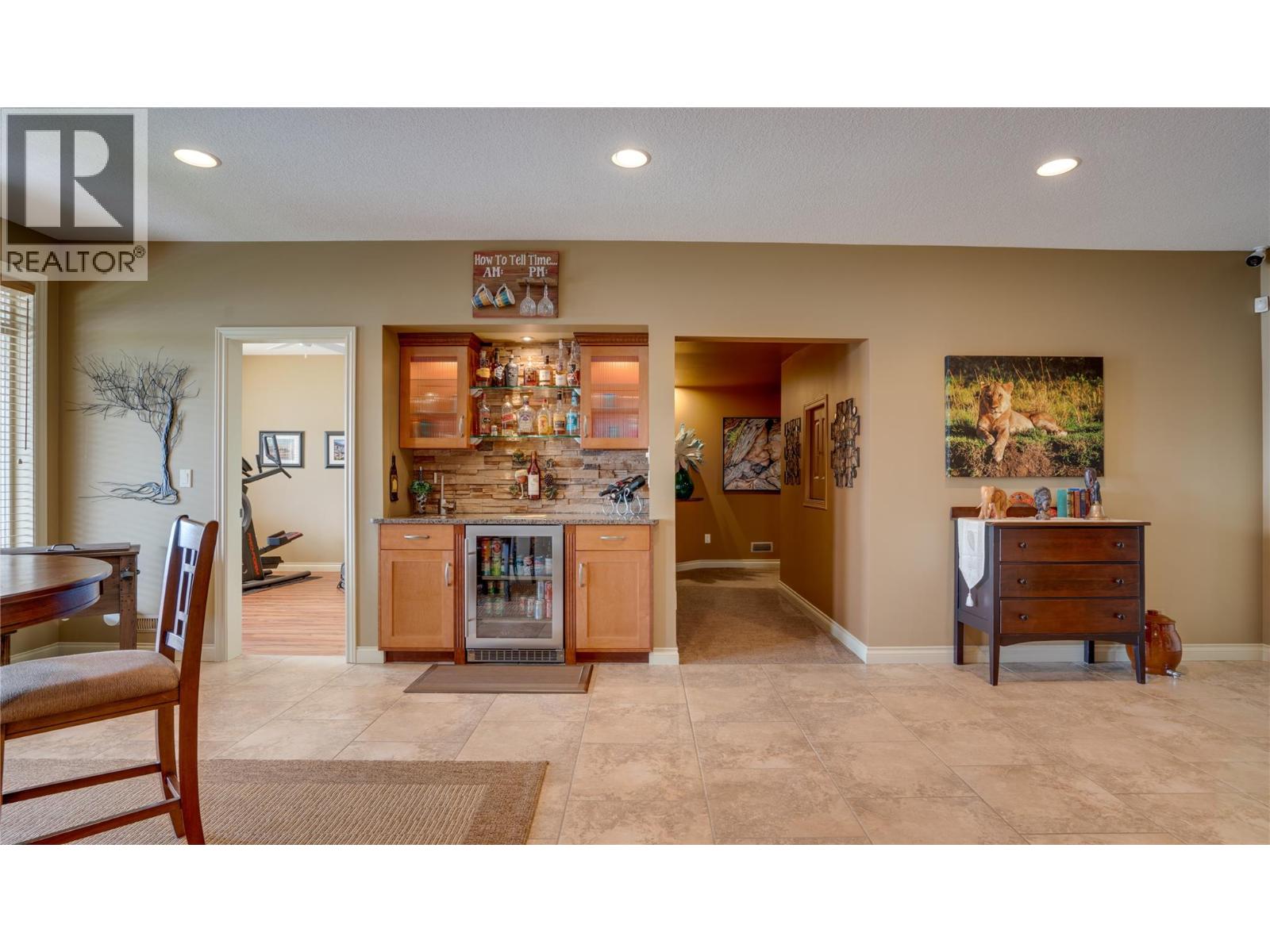 1008 Foothills Court, Vernon