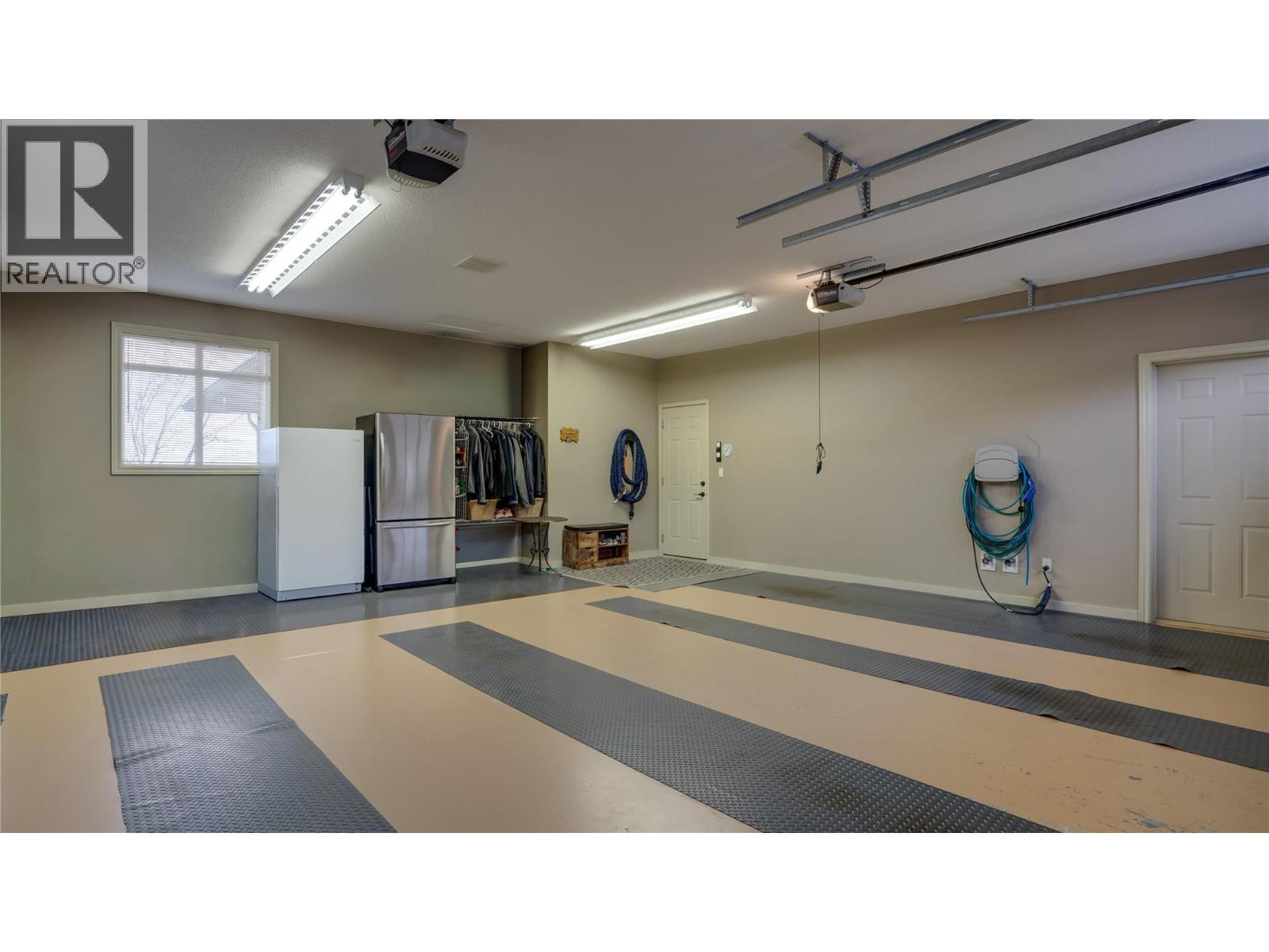 1008 Foothills Court, Vernon