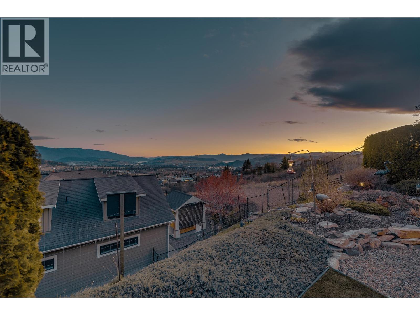 1008 Foothills Court, Vernon