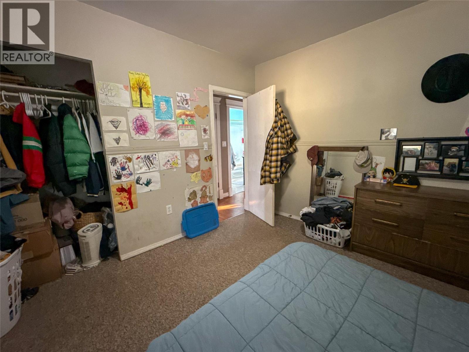 2533 Columbia Avenue, Castlegar