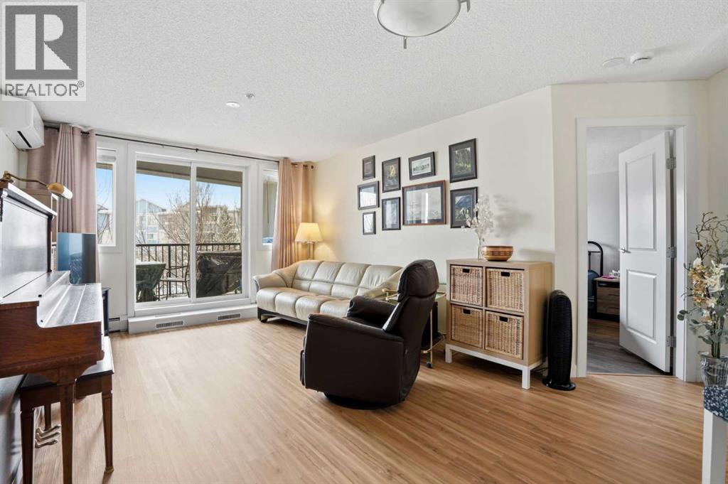 Single Family House for Sale in   Country Village Circle NE Country Hills Village Calgary 