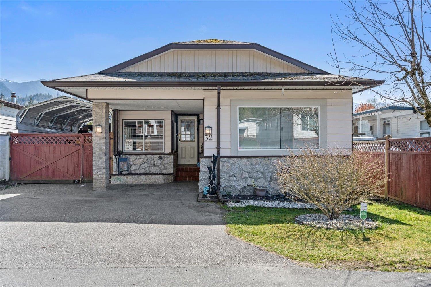 32 46511 CHILLIWACK LAKE Road - main photo