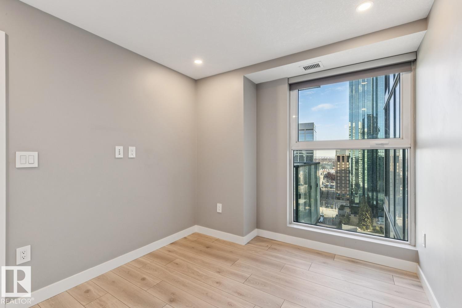 #2303 10180 103 ST NW - 15