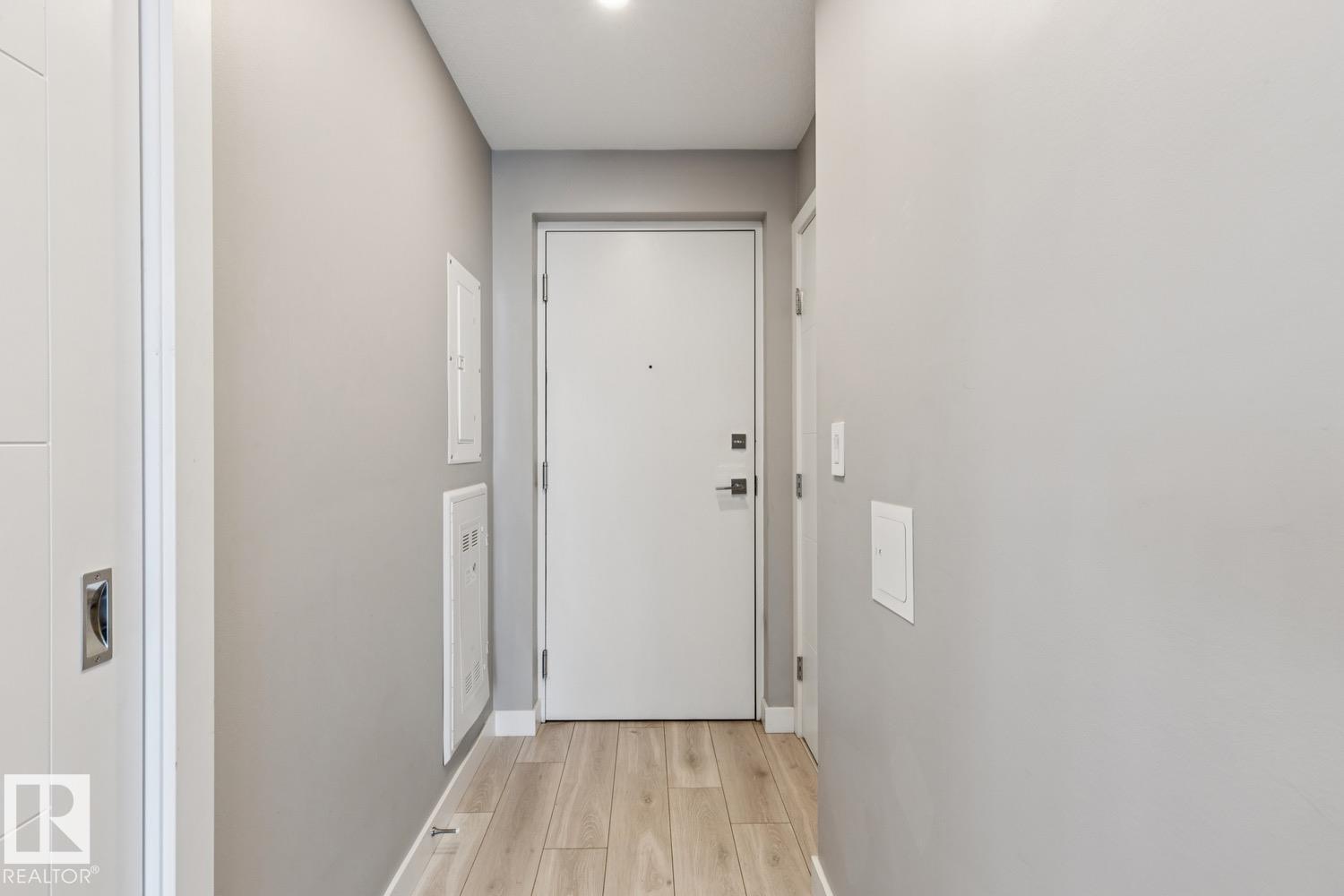 #2303 10180 103 ST NW - 26