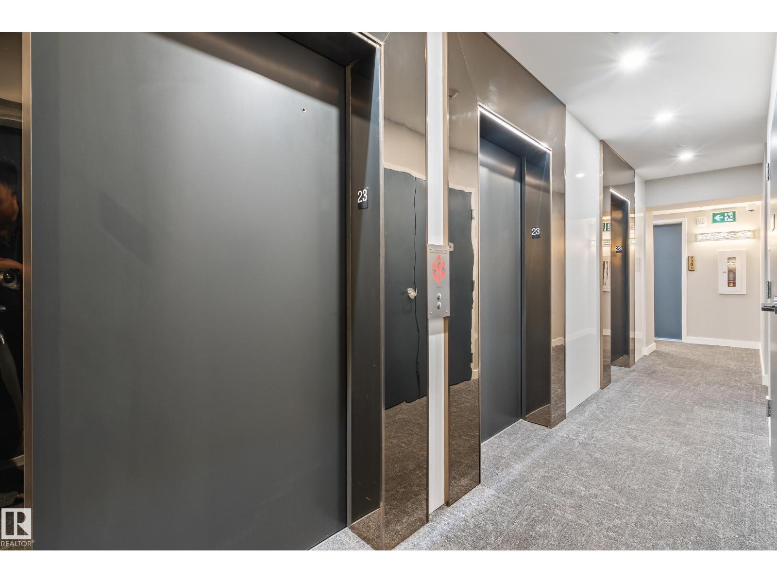 #2303 10180 103 ST NW - 32