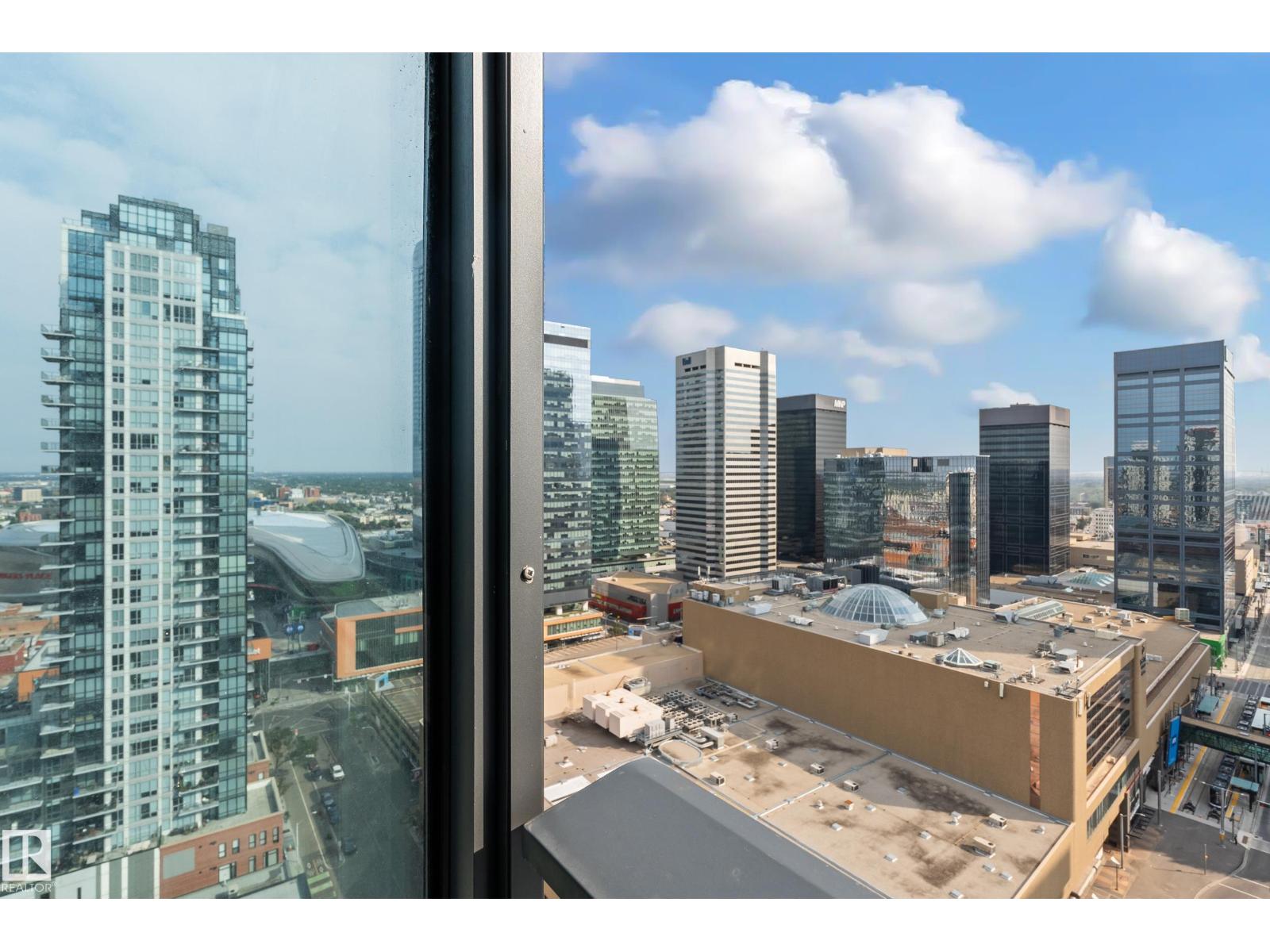 #2303 10180 103 ST NW - 28