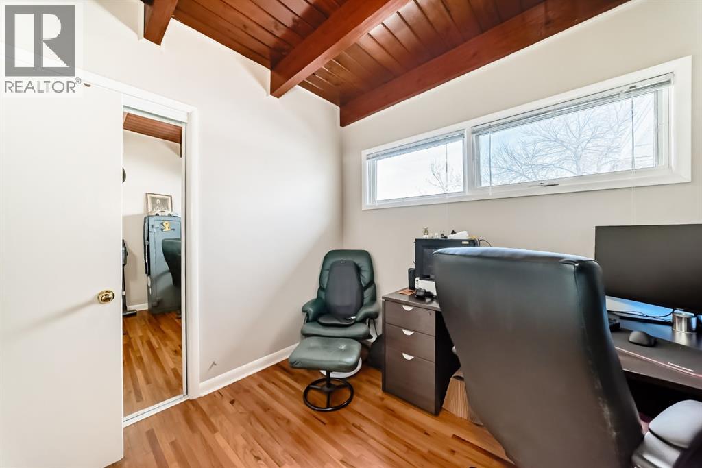 Single Family House Bungalow for Sale in  Meadowview Road SW Meadowlark Park Calgary 