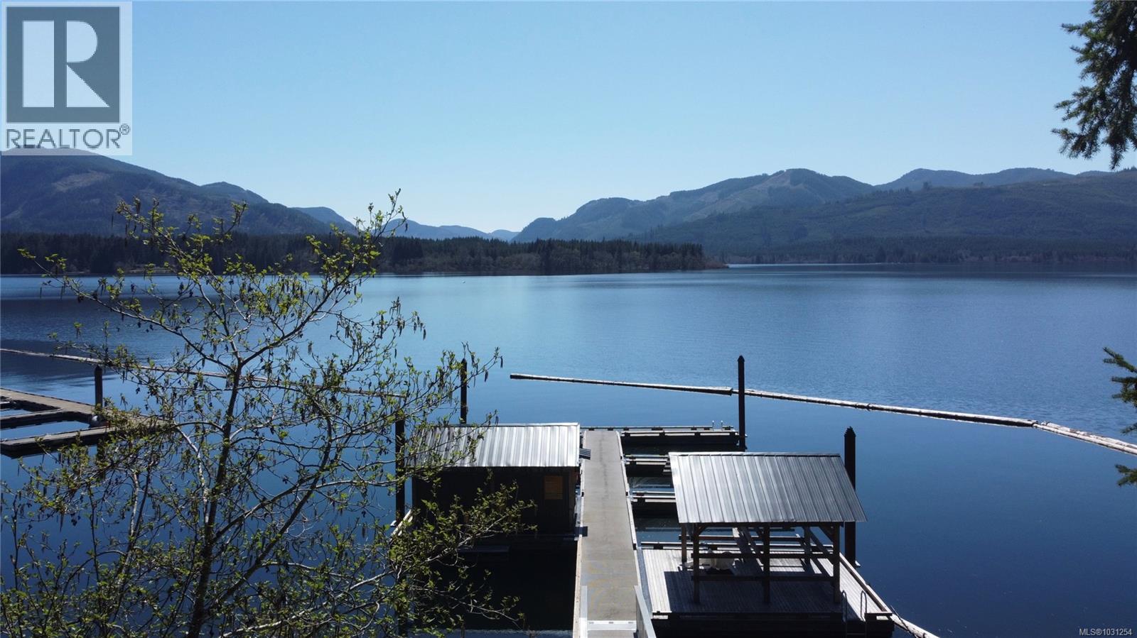 #8 7470 COTTAGE WAY - 32