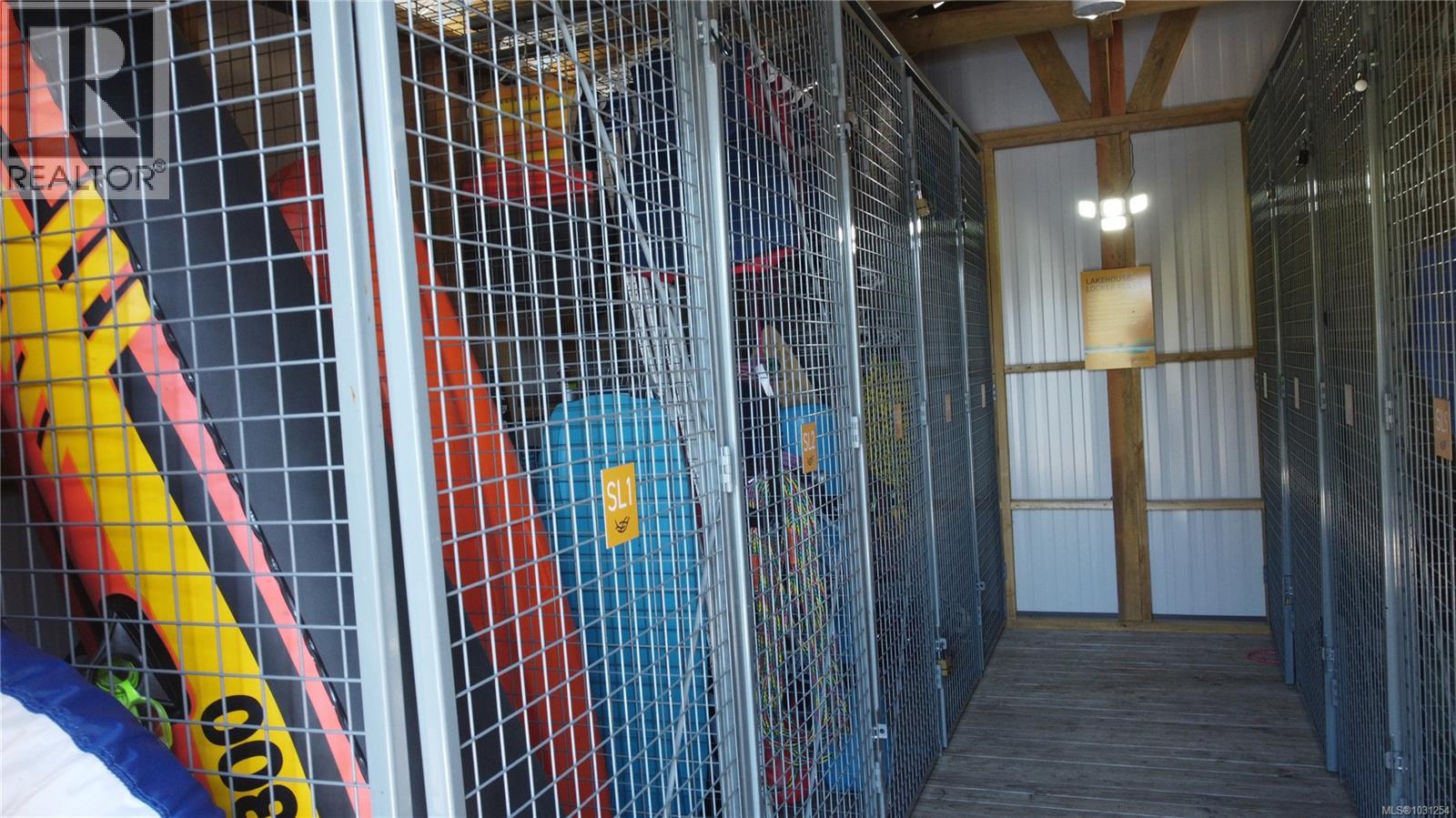 #8 7470 COTTAGE WAY - 37