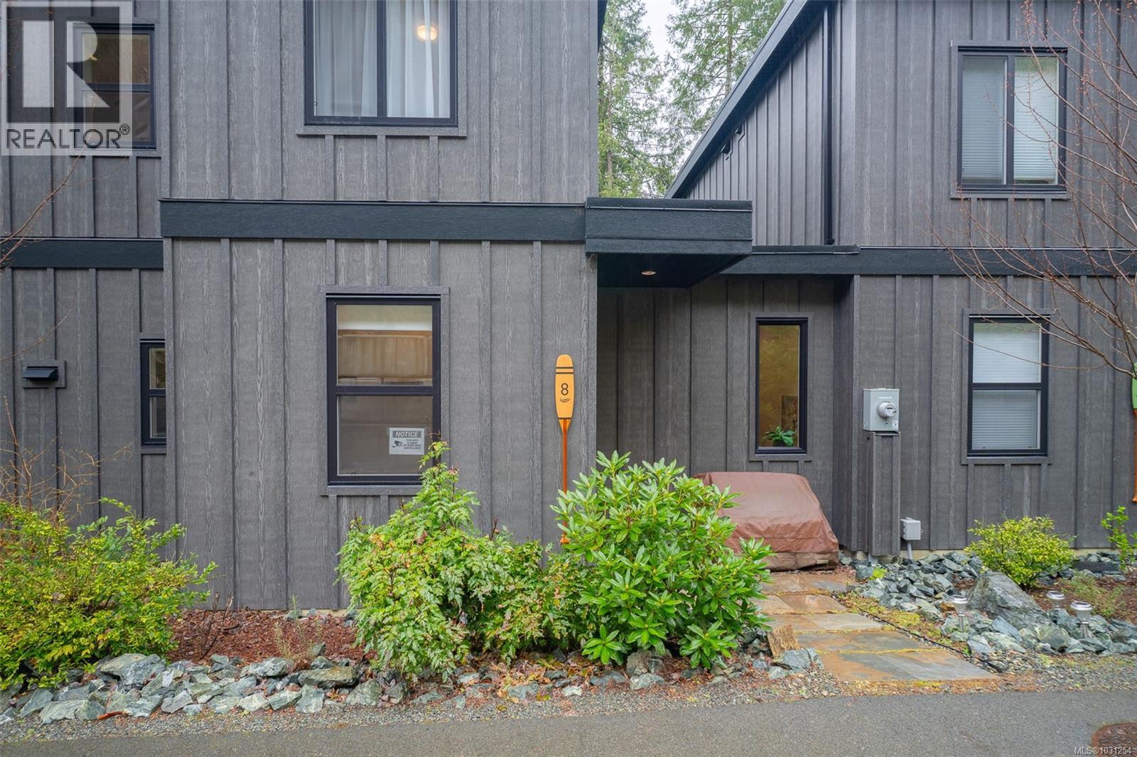 #8 7470 COTTAGE WAY - 46