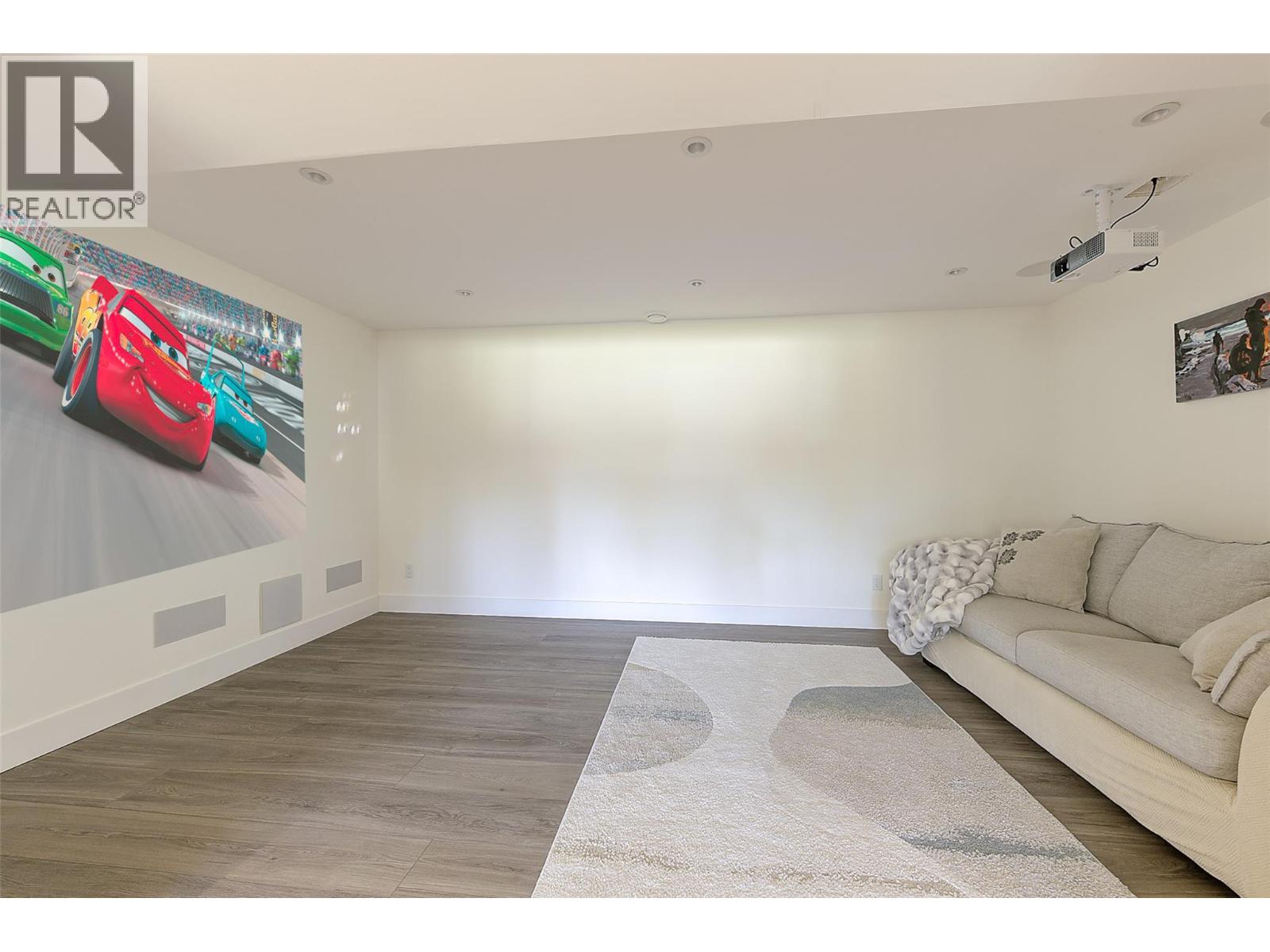  4354 Kensington Drive, Kelowna