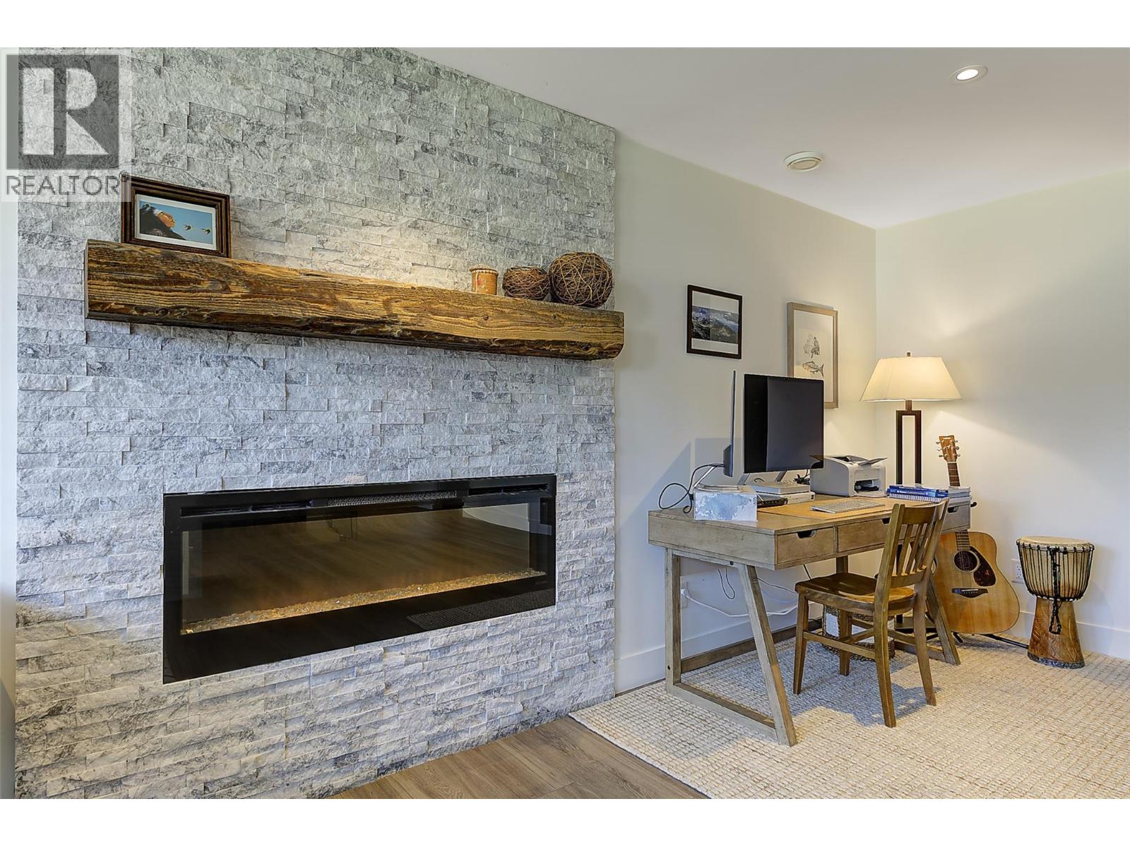  4354 Kensington Drive, Kelowna