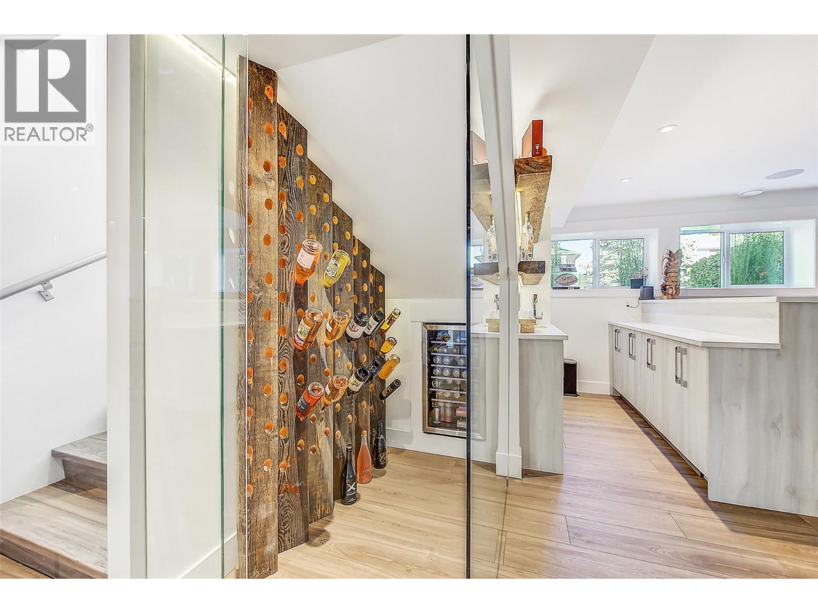  4354 Kensington Drive, Kelowna