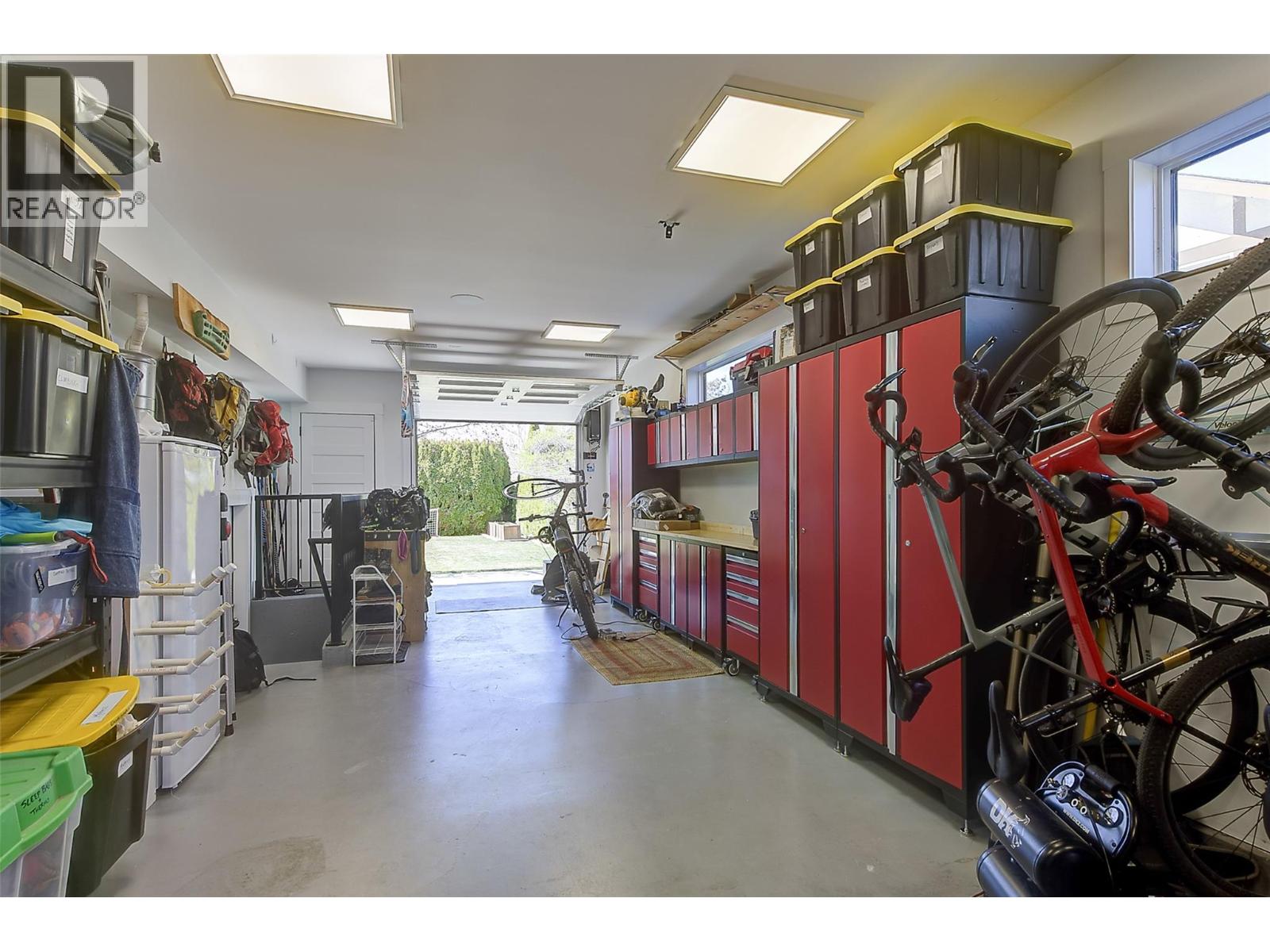  4354 Kensington Drive, Kelowna