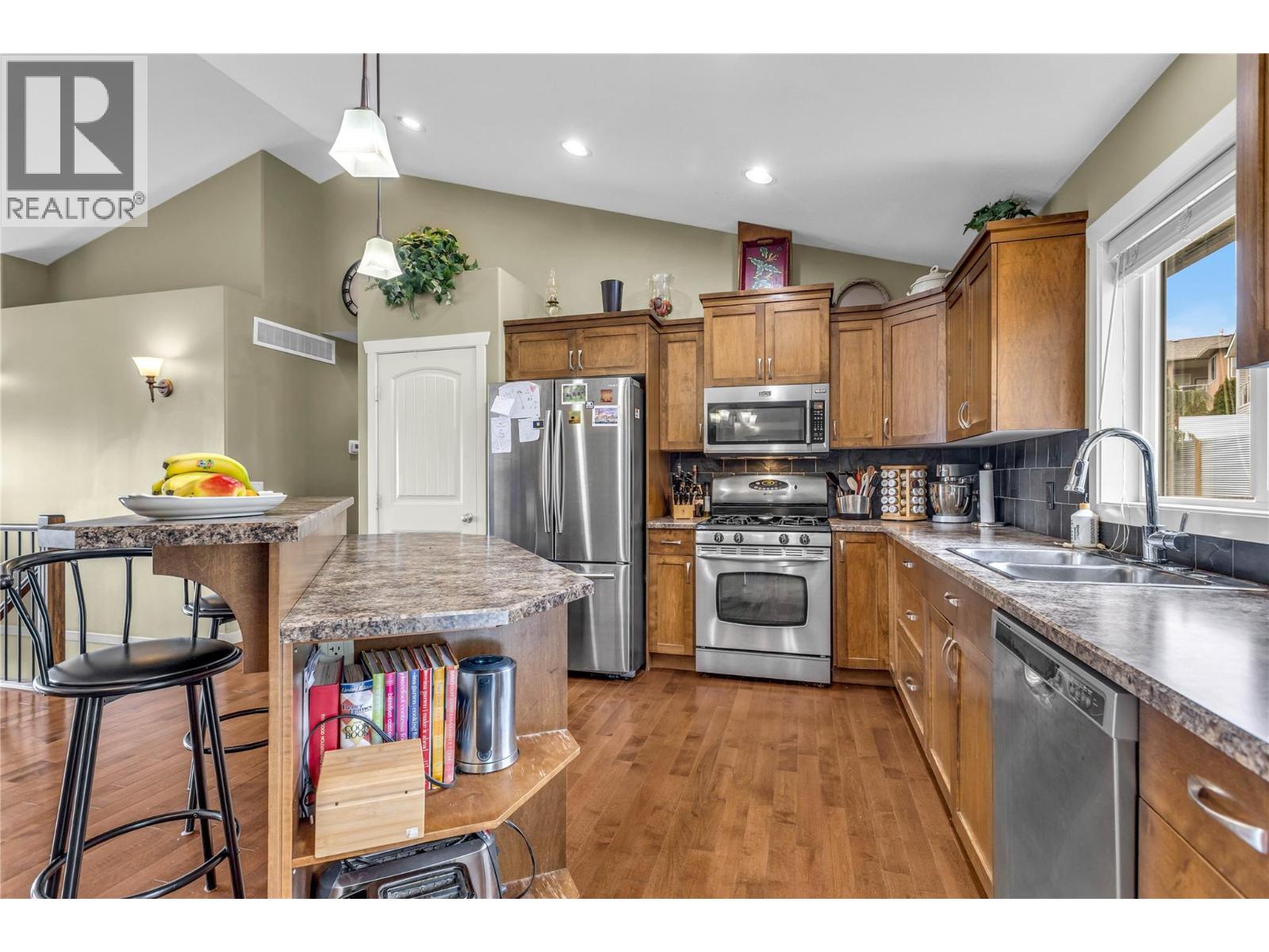  607 Lefevere Avenue, Kelowna