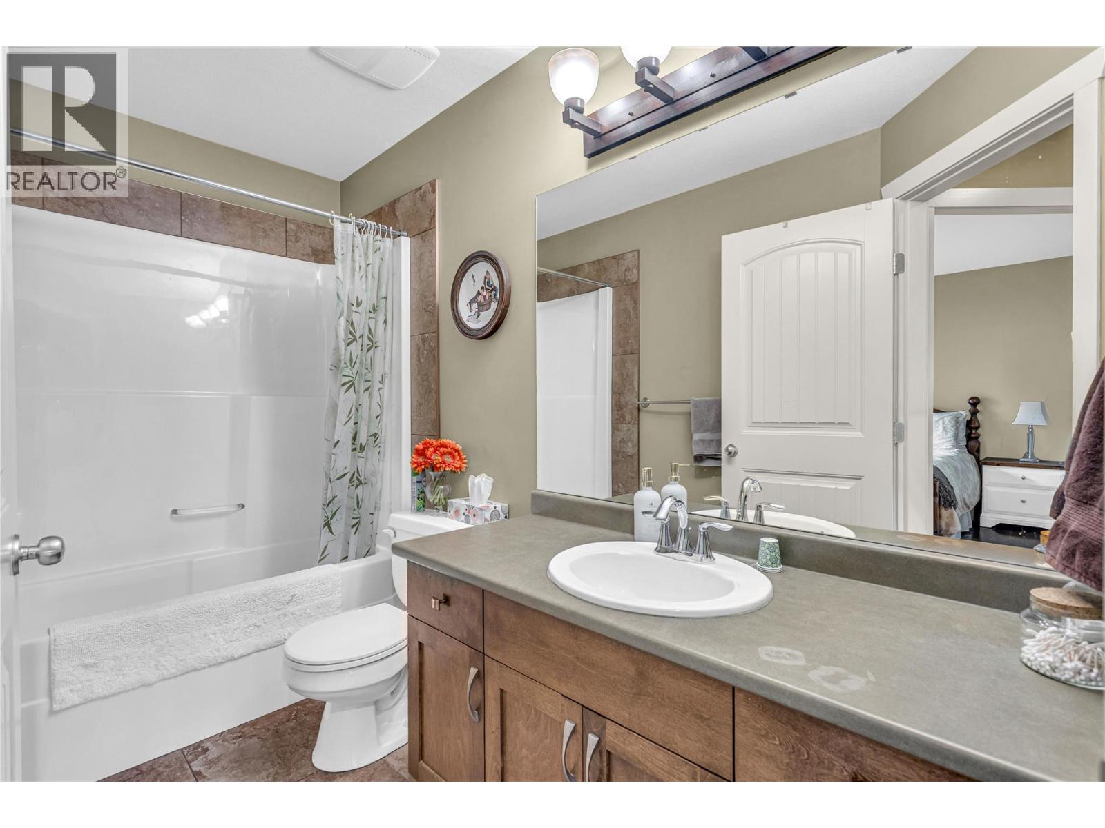  607 Lefevere Avenue, Kelowna